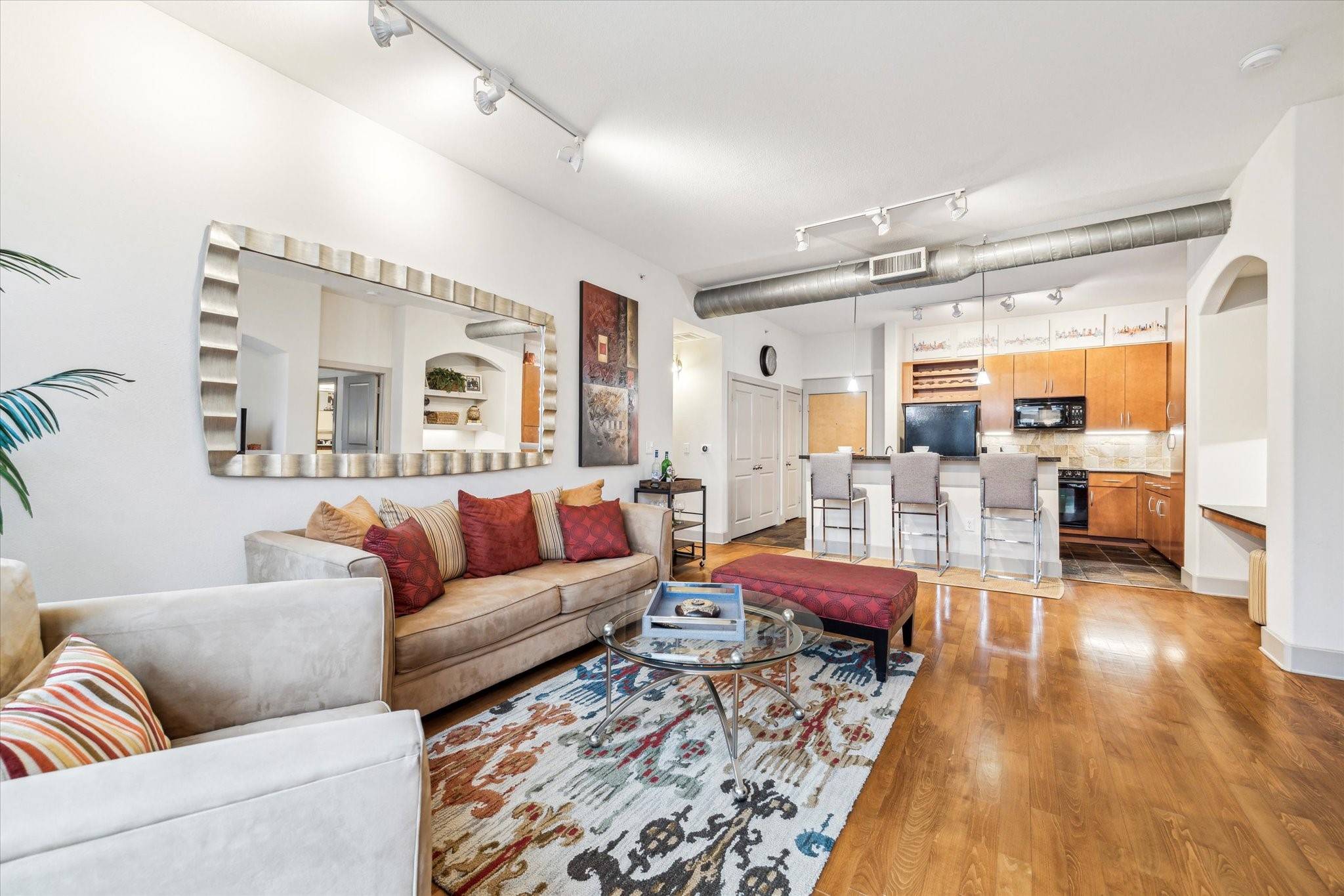 Houston, TX 77056,1901 Post Oak BLVD #4407