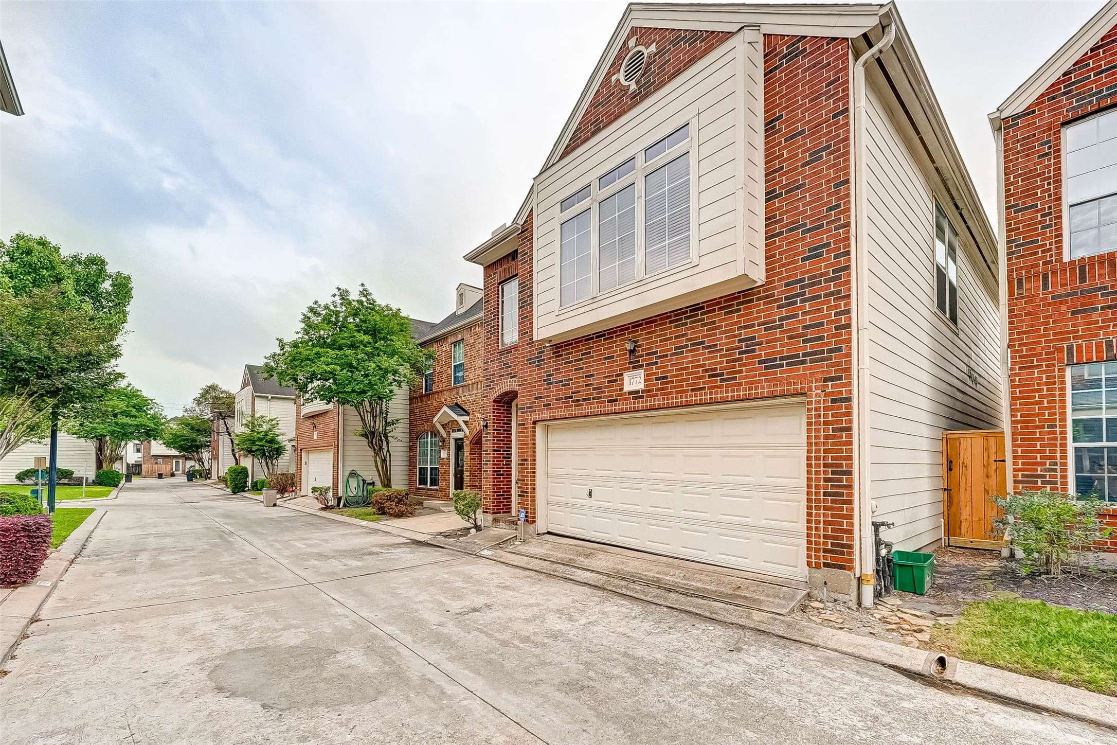 Houston, TX 77003,1772 Aden DR