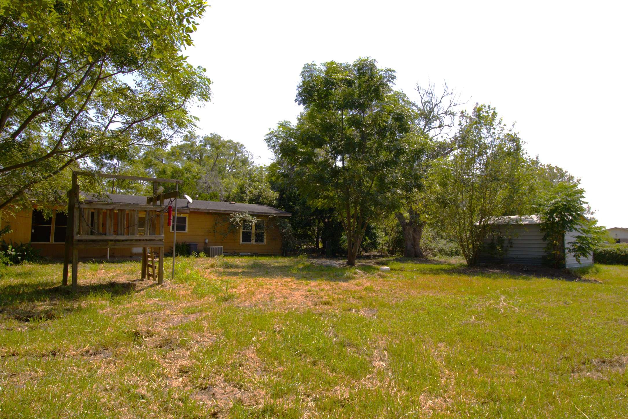 Victoria, TX 77905,136 Matchett DR