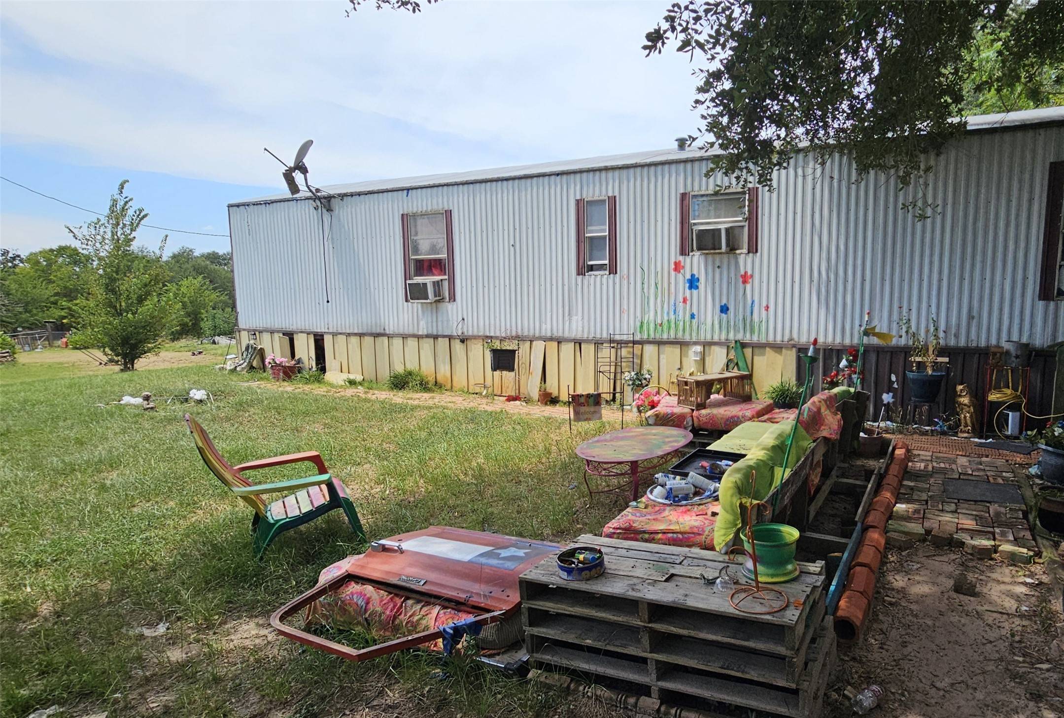 Madisonville, TX 77864,495 Florida LN