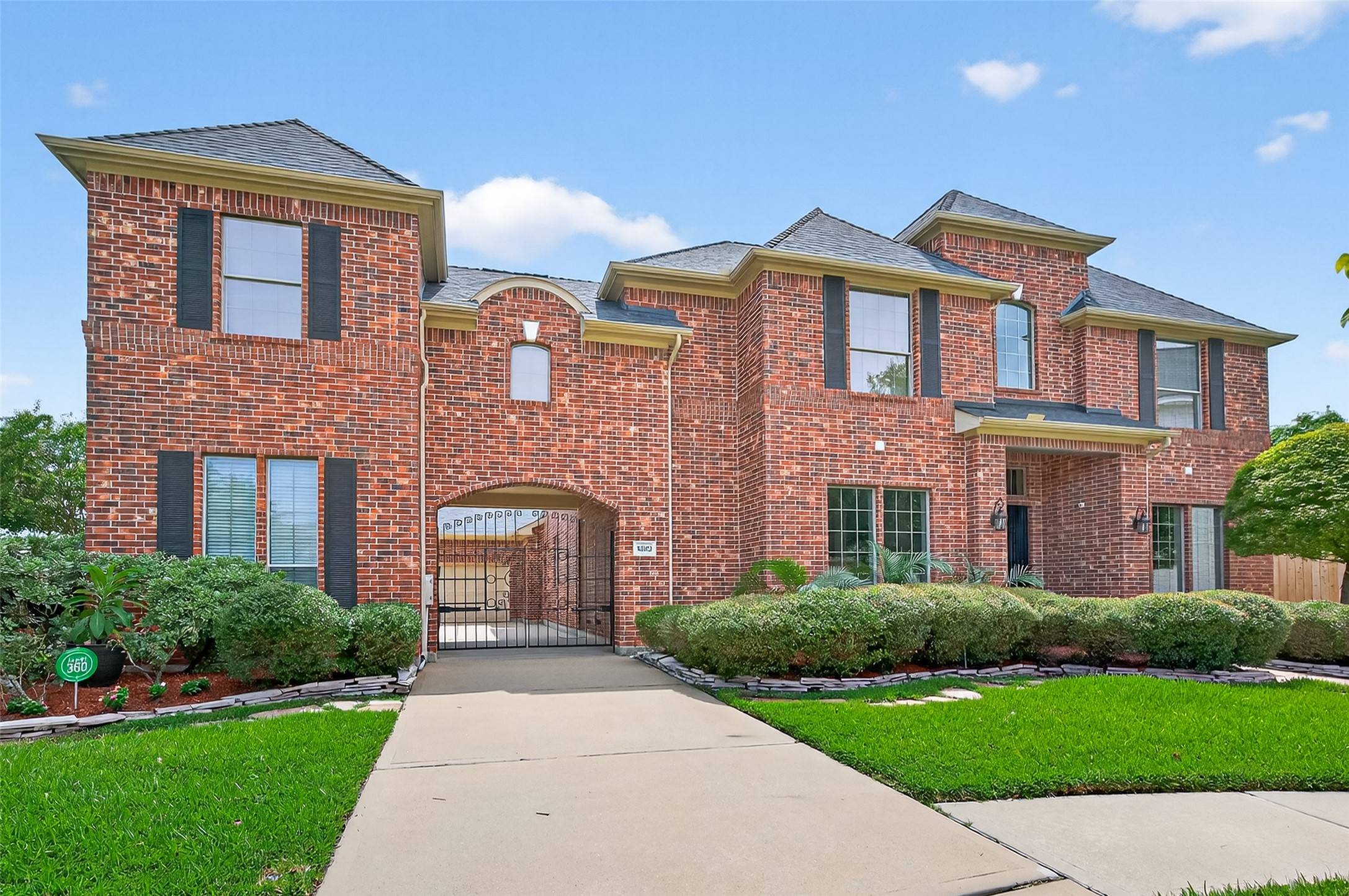 Houston, TX 77095,8803 Emerald Shore CT