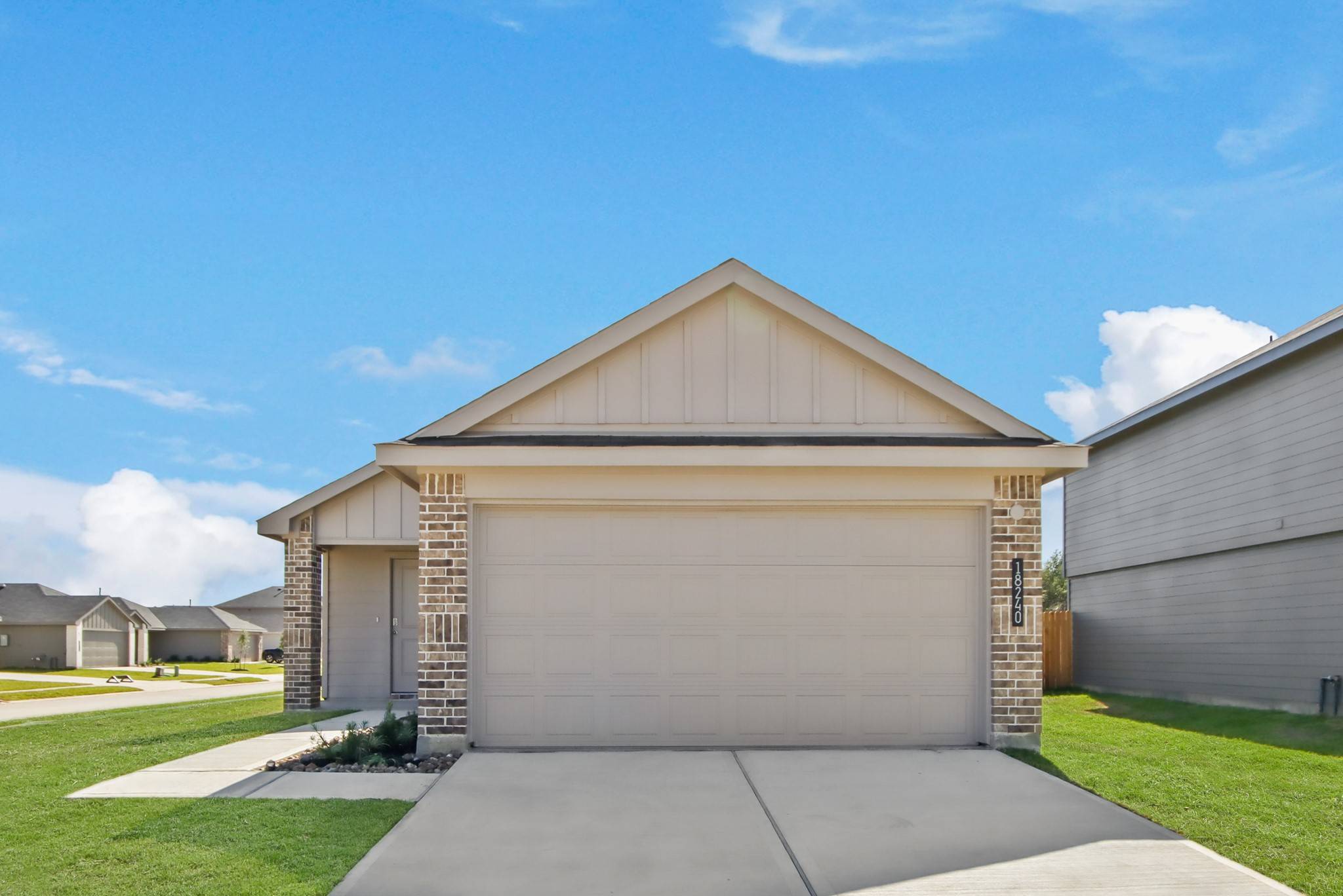 New Caney, TX 77357,18240 Descartes ST