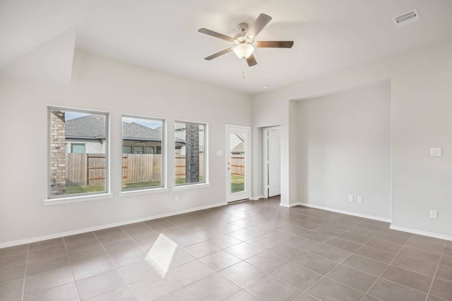 Porter, TX 77365,9511 Sierra Crest LN