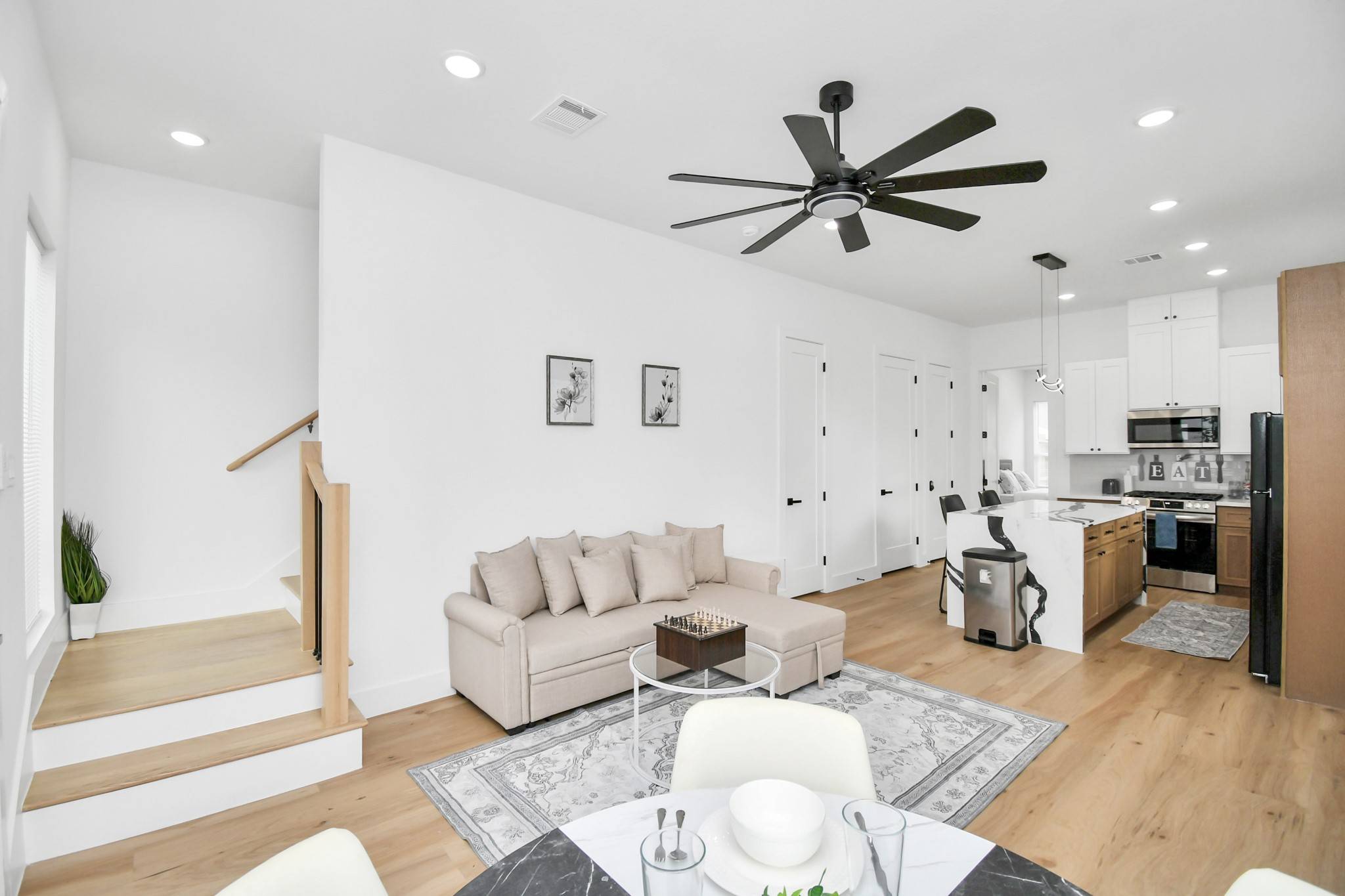 Houston, TX 77021,7129 Sidney Street #B