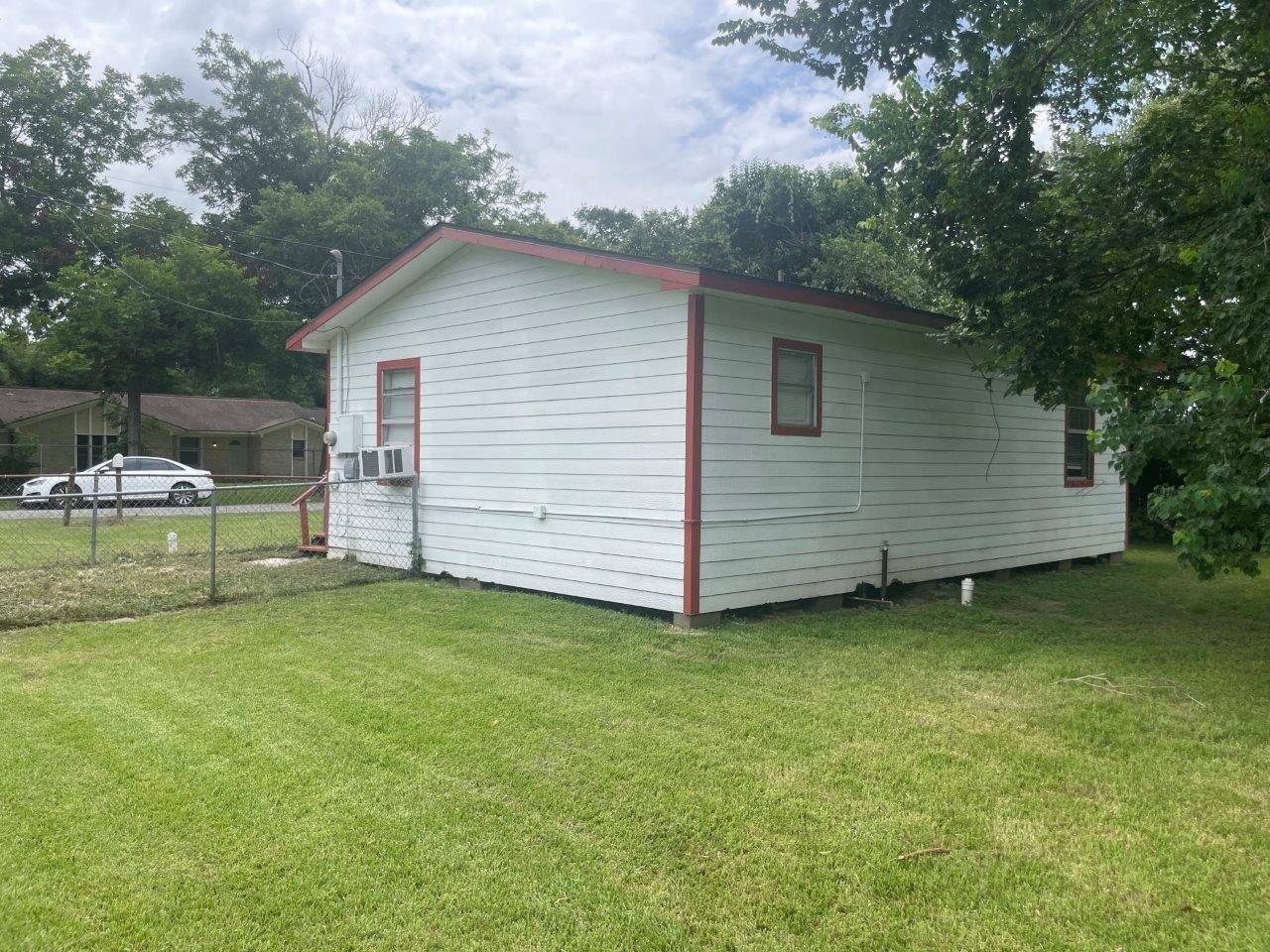 Bacliff, TX 77518,4617 3rd ST