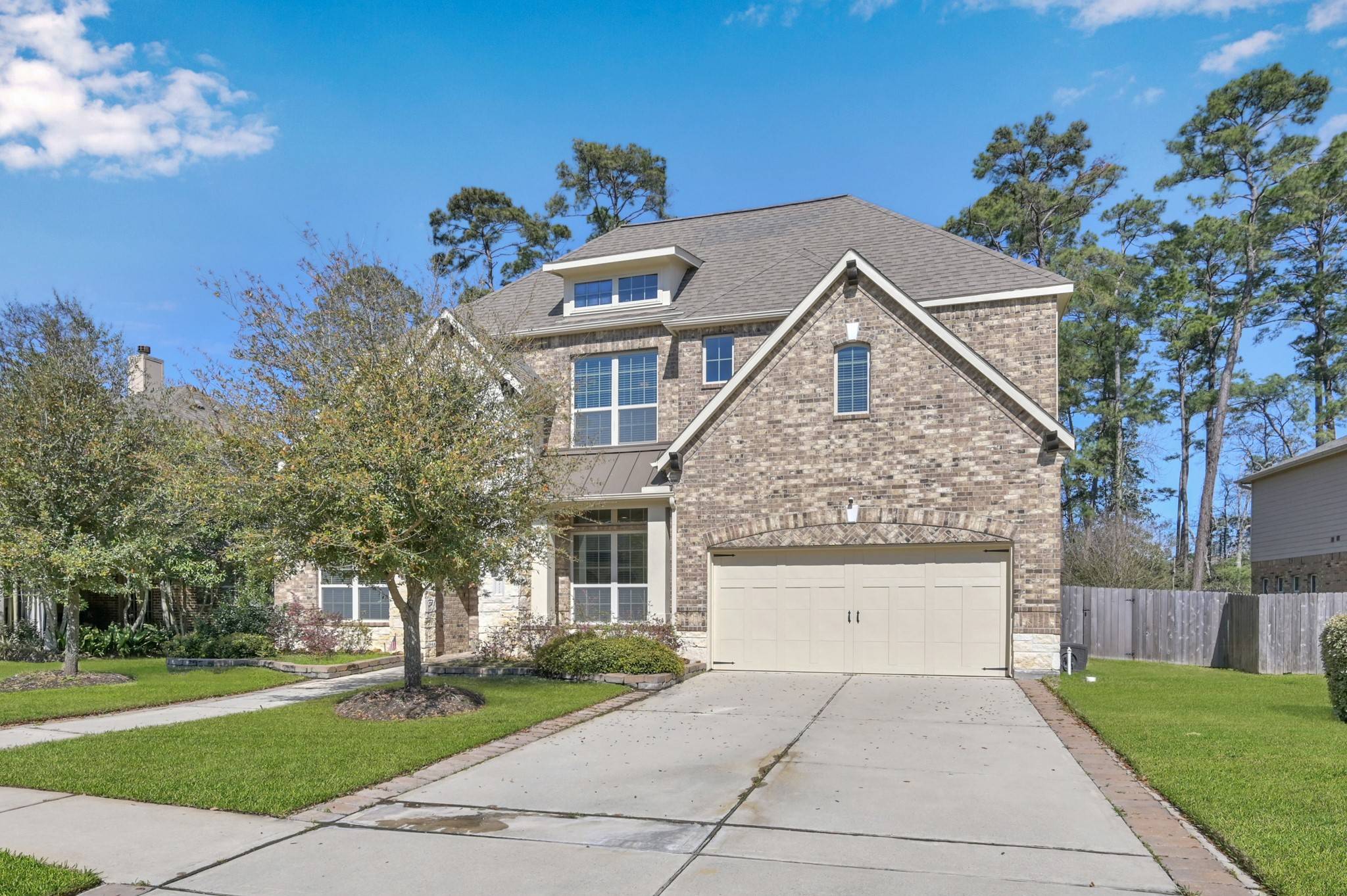 Houston, TX 77044,18119 Langkawi LN