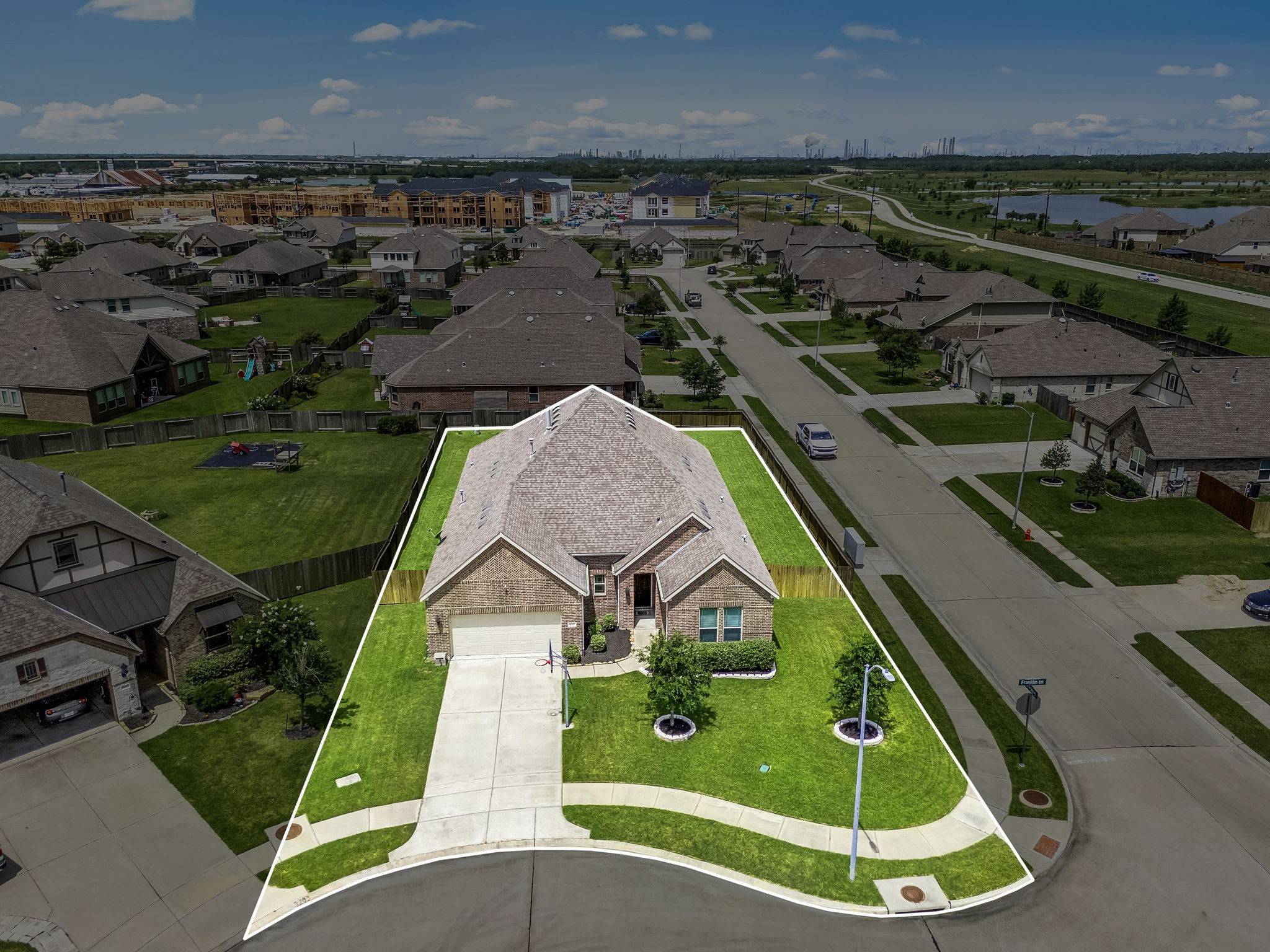 Baytown, TX 77523,9207 Franklin DR