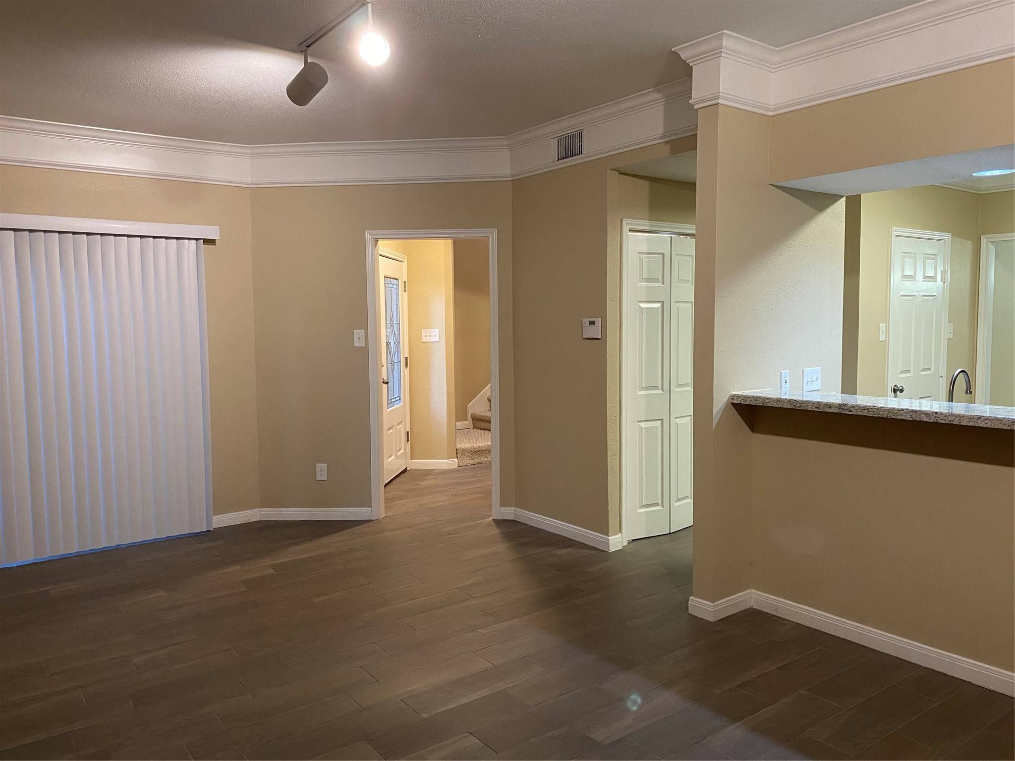 Houston, TX 77024,12625 Memorial DR #137