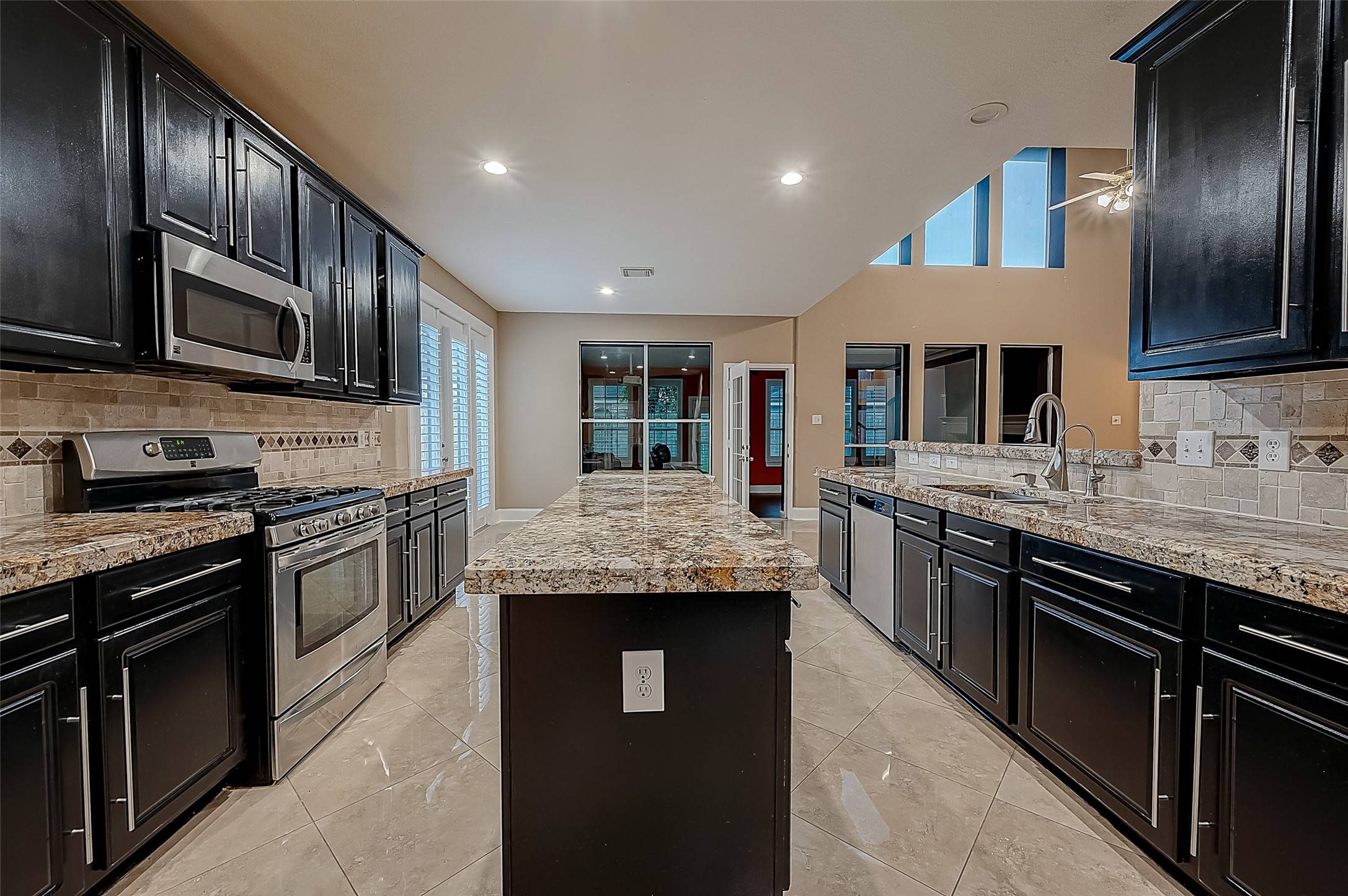 Sugar Land, TX 77479,1419 Kyle Hill LN