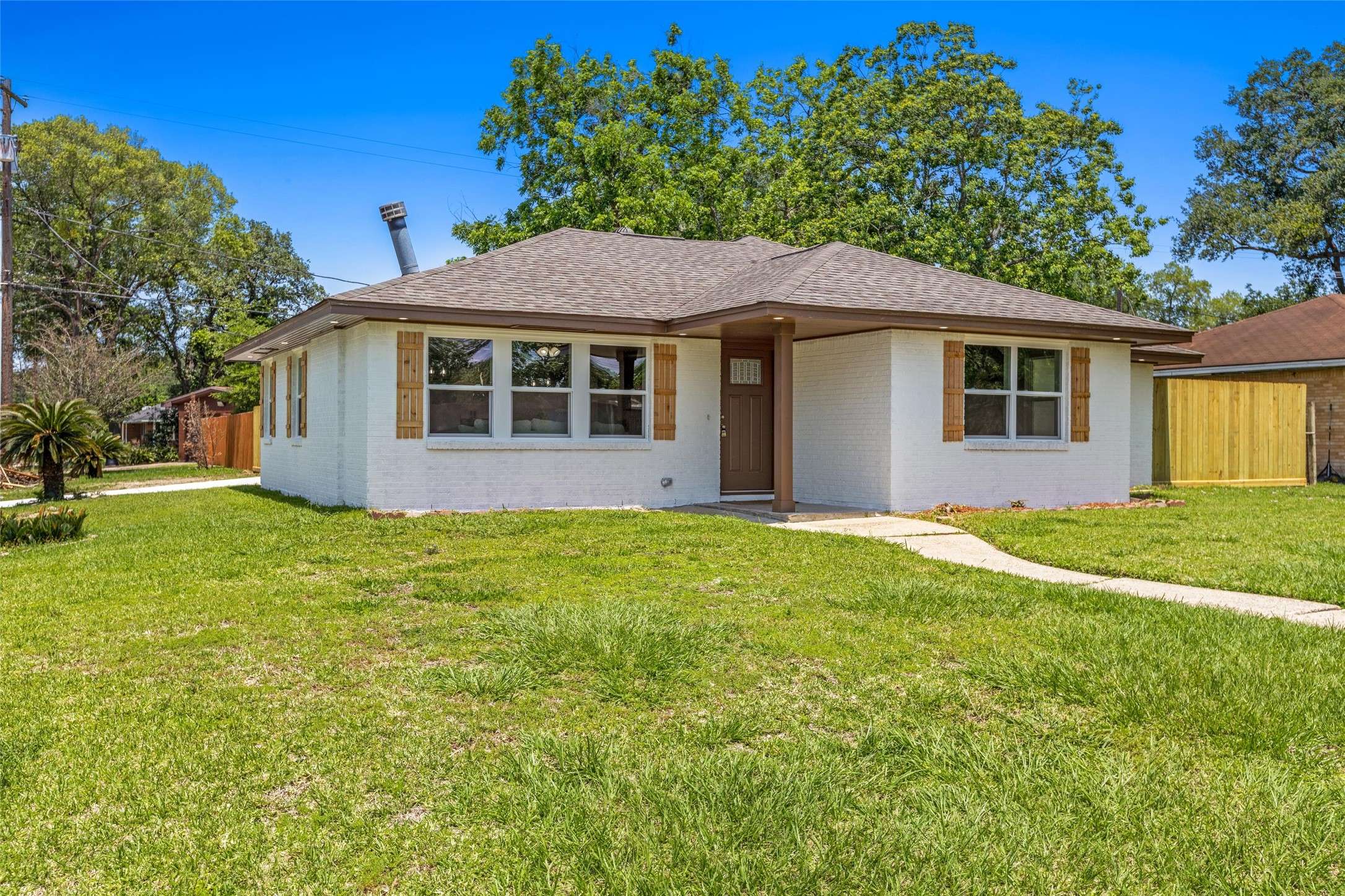 Pasadena, TX 77502,614 Oriole LN