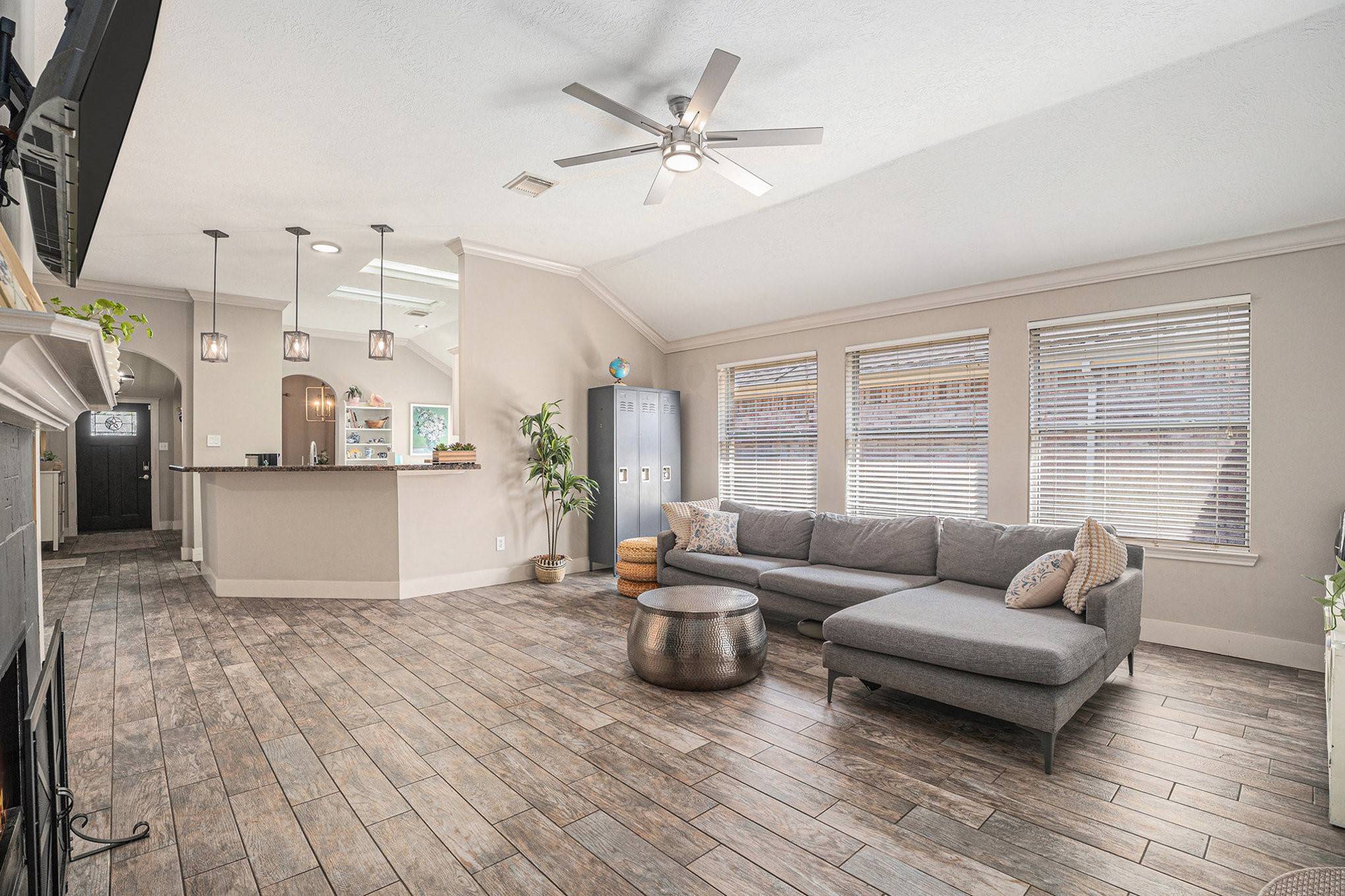 Dickinson, TX 77539,2884 Shallow Brook LN