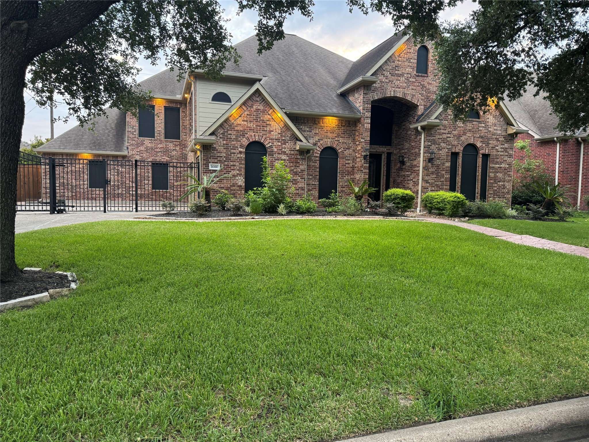 Houston, TX 77069,14410 Brentshire LN