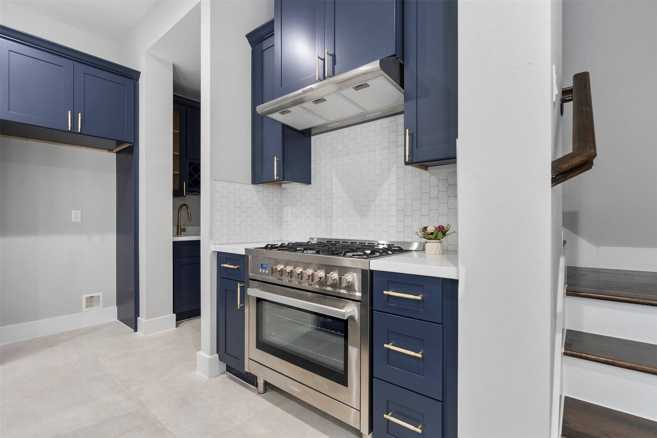 Houston, TX 77091,825 Paul Quinn ST #D