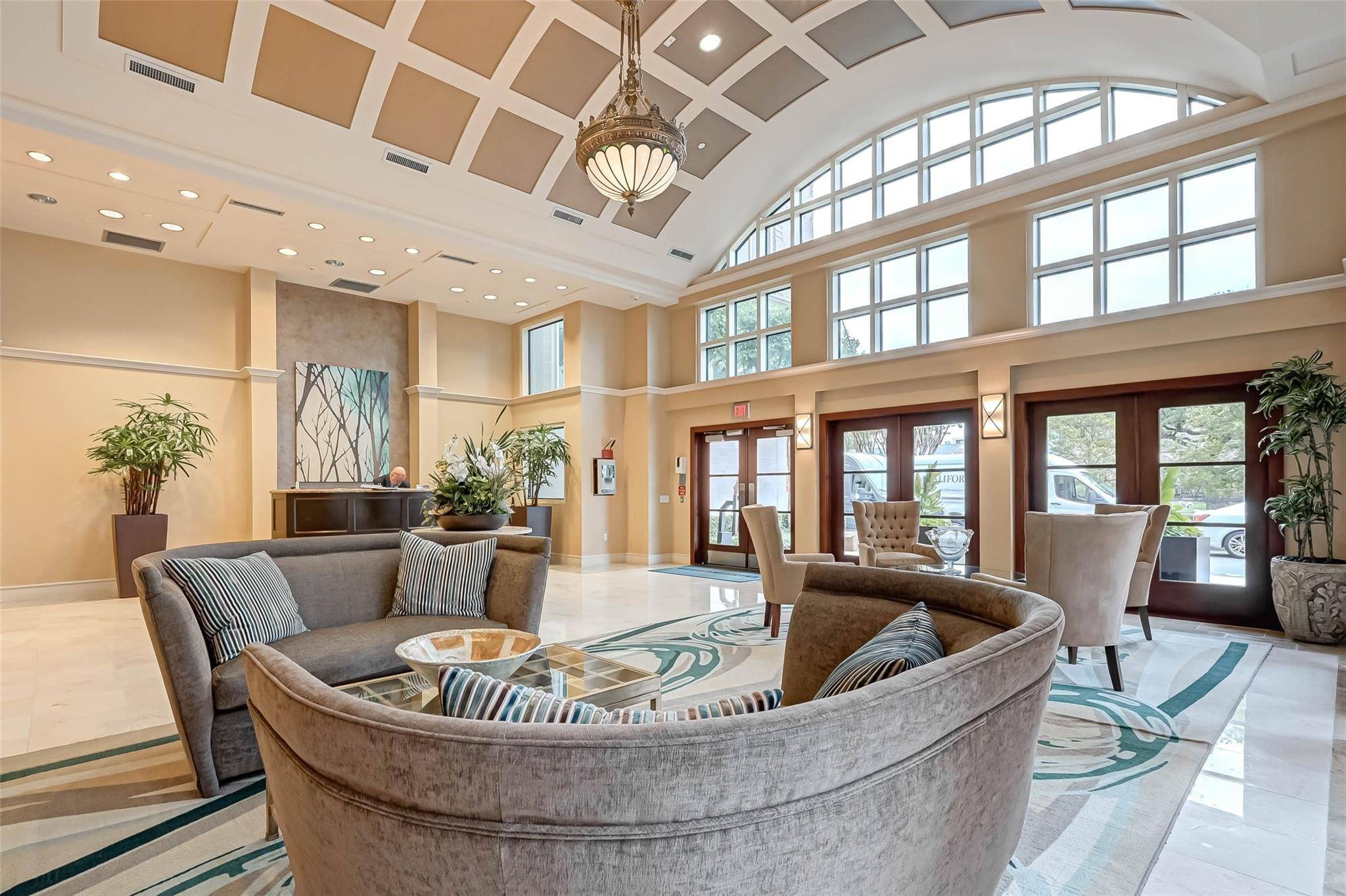 Houston, TX 77057,1616 Fountain View DR #407