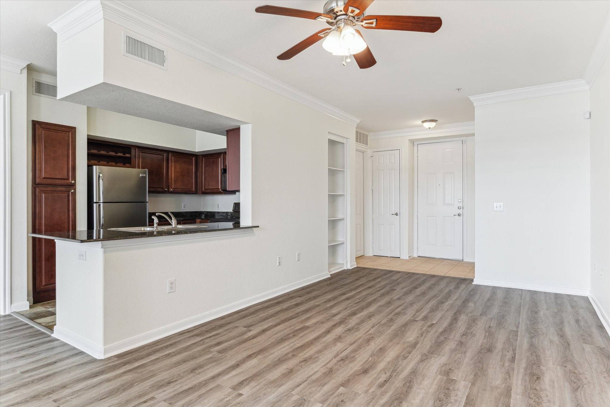 Houston, TX 77030,7575 Kirby DR #2310