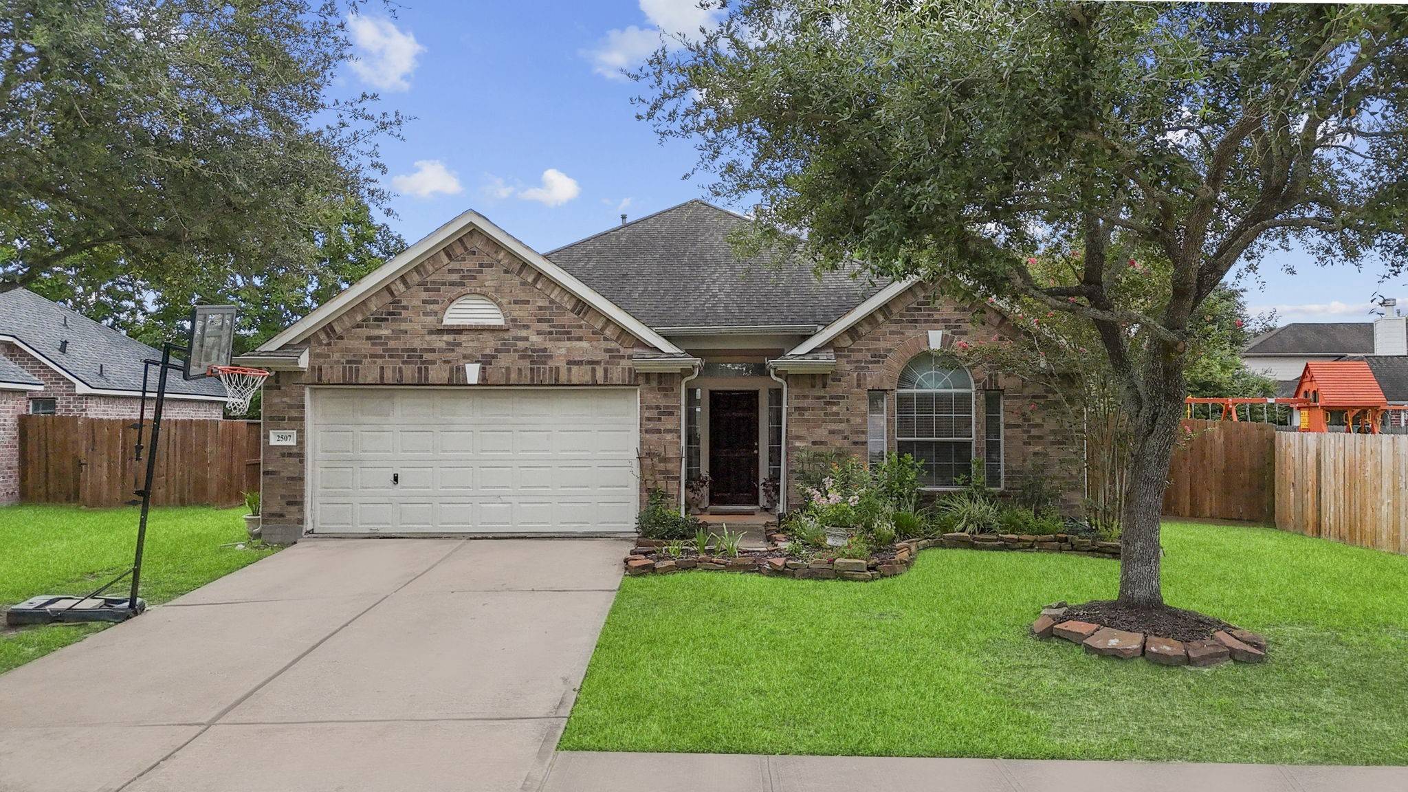 Pearland, TX 77584,2507 Shady Falls LN