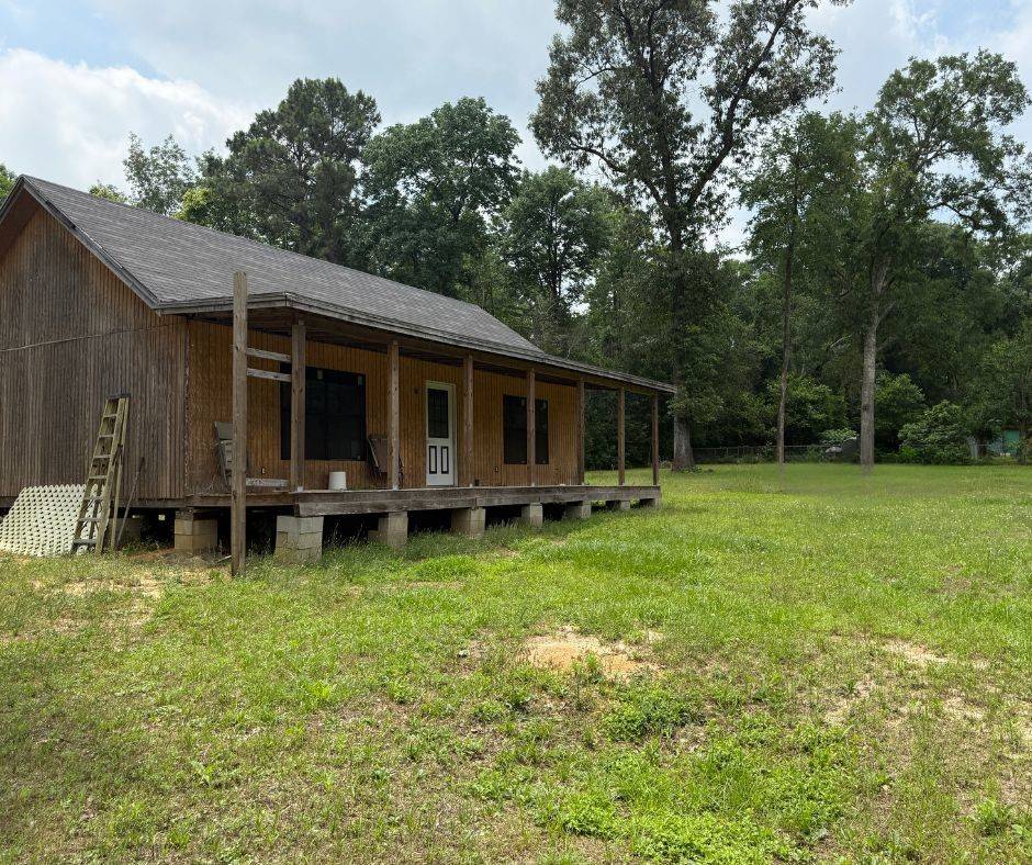Livingston, TX 77351,155 N Lincoln Wiggins ST