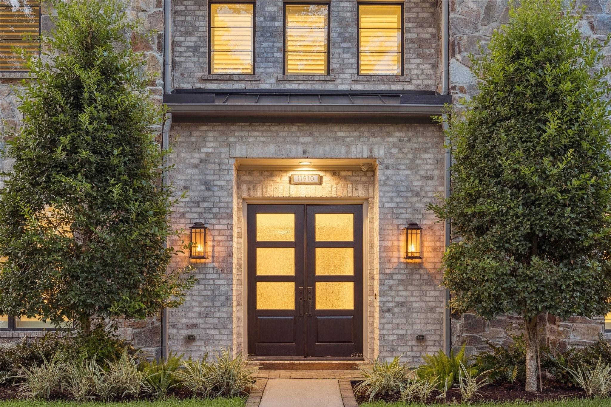 Bunker Hill Village, TX 77024,11910 Broken Bough DR