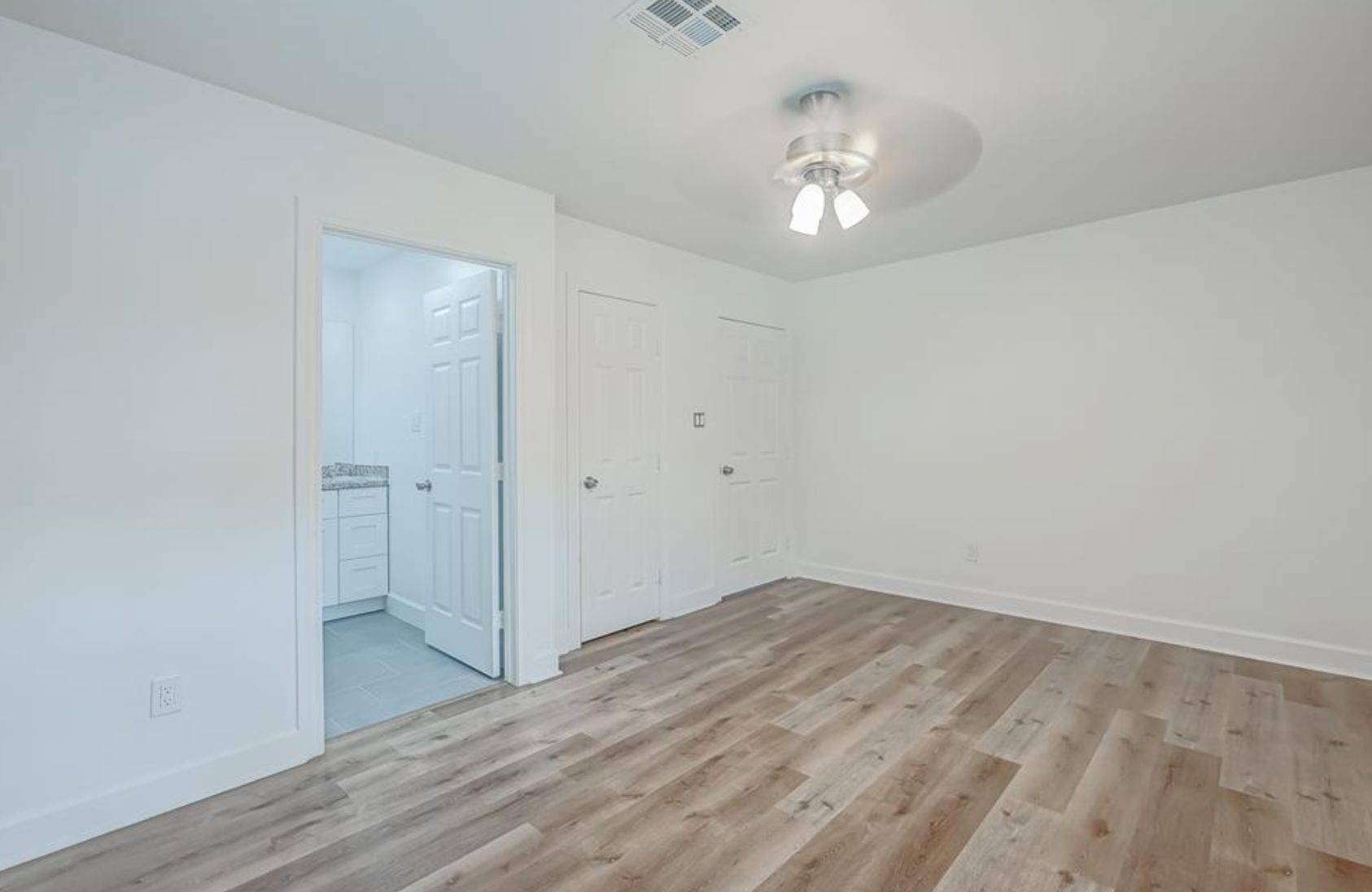 Houston, TX 77074,6130 shadiwcrest