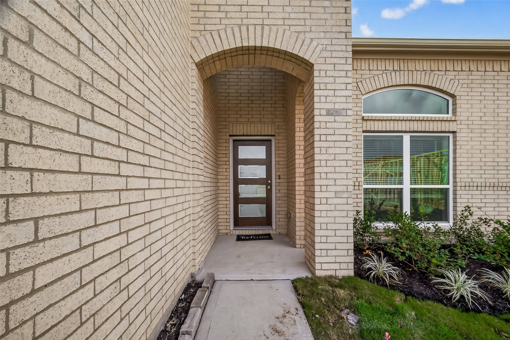 Iowa Colony, TX 77583,2510 Shallow Lake LN