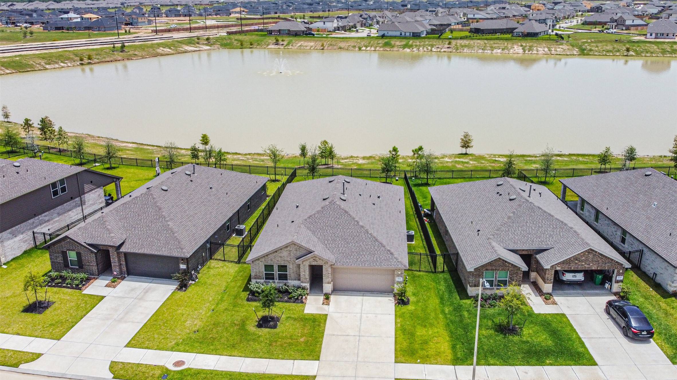 Katy, TX 77493,3041 Emerald Ocean DR