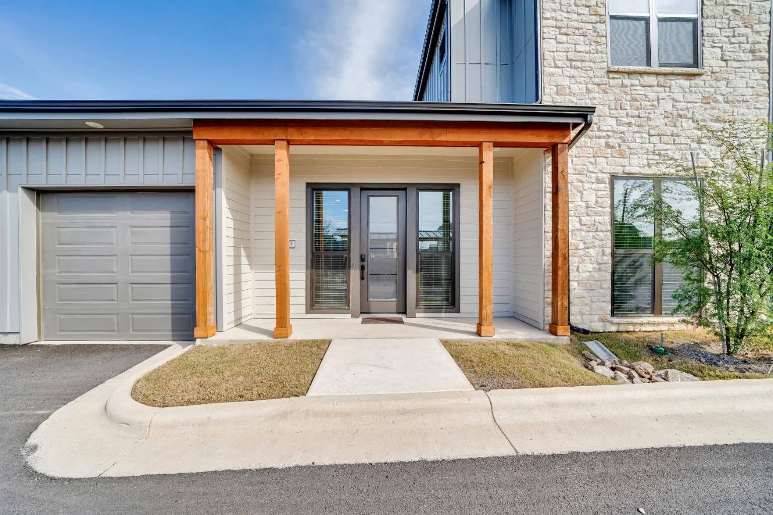 Marble Falls, TX 78654,1601-507 Mustang DR