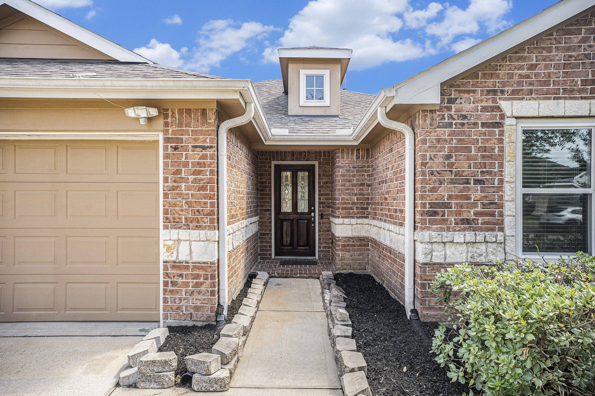 Alvin, TX 77511,1195 Quarterhorse DR