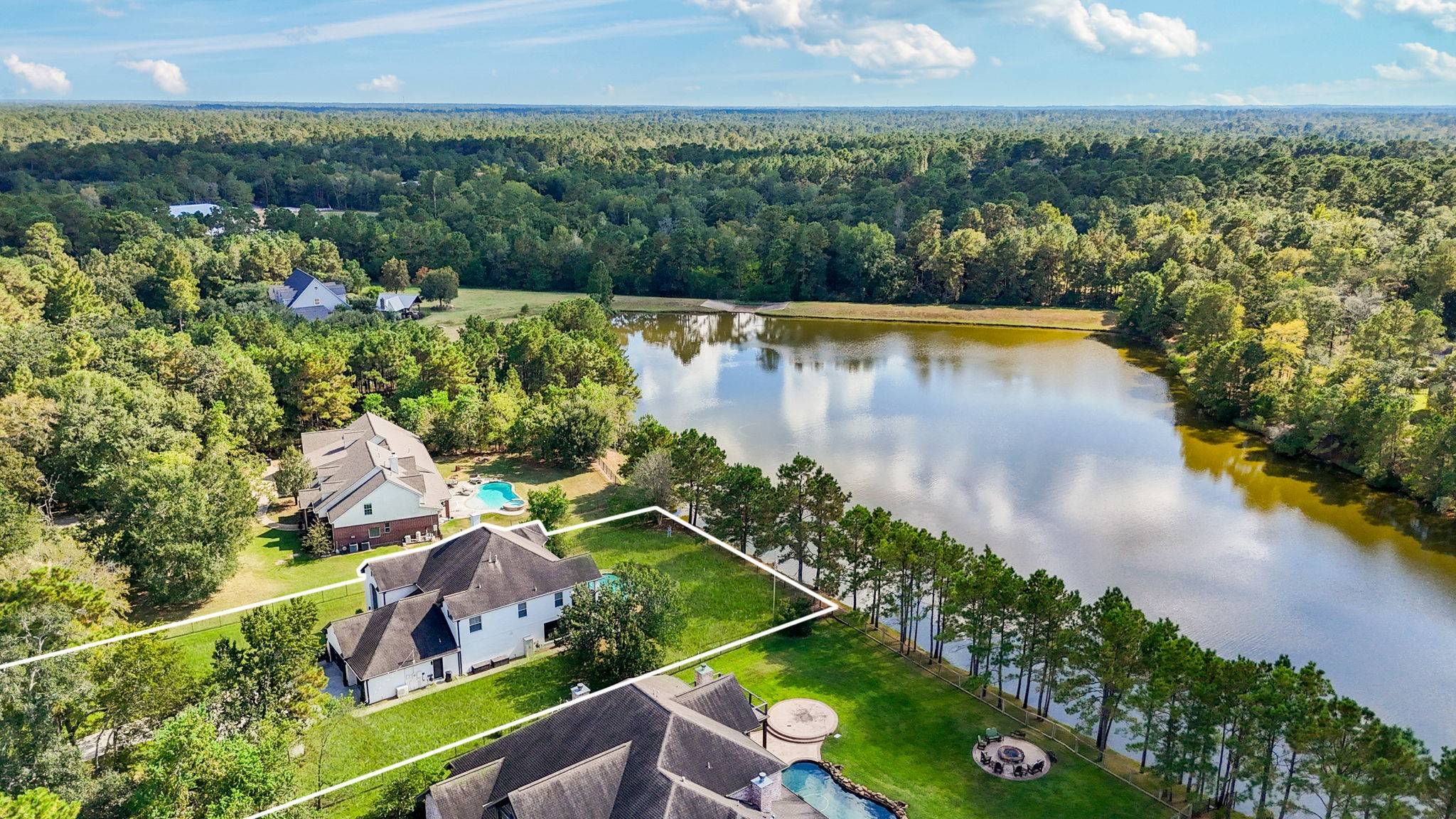 Magnolia, TX 77354,9822 Crestwater CIR