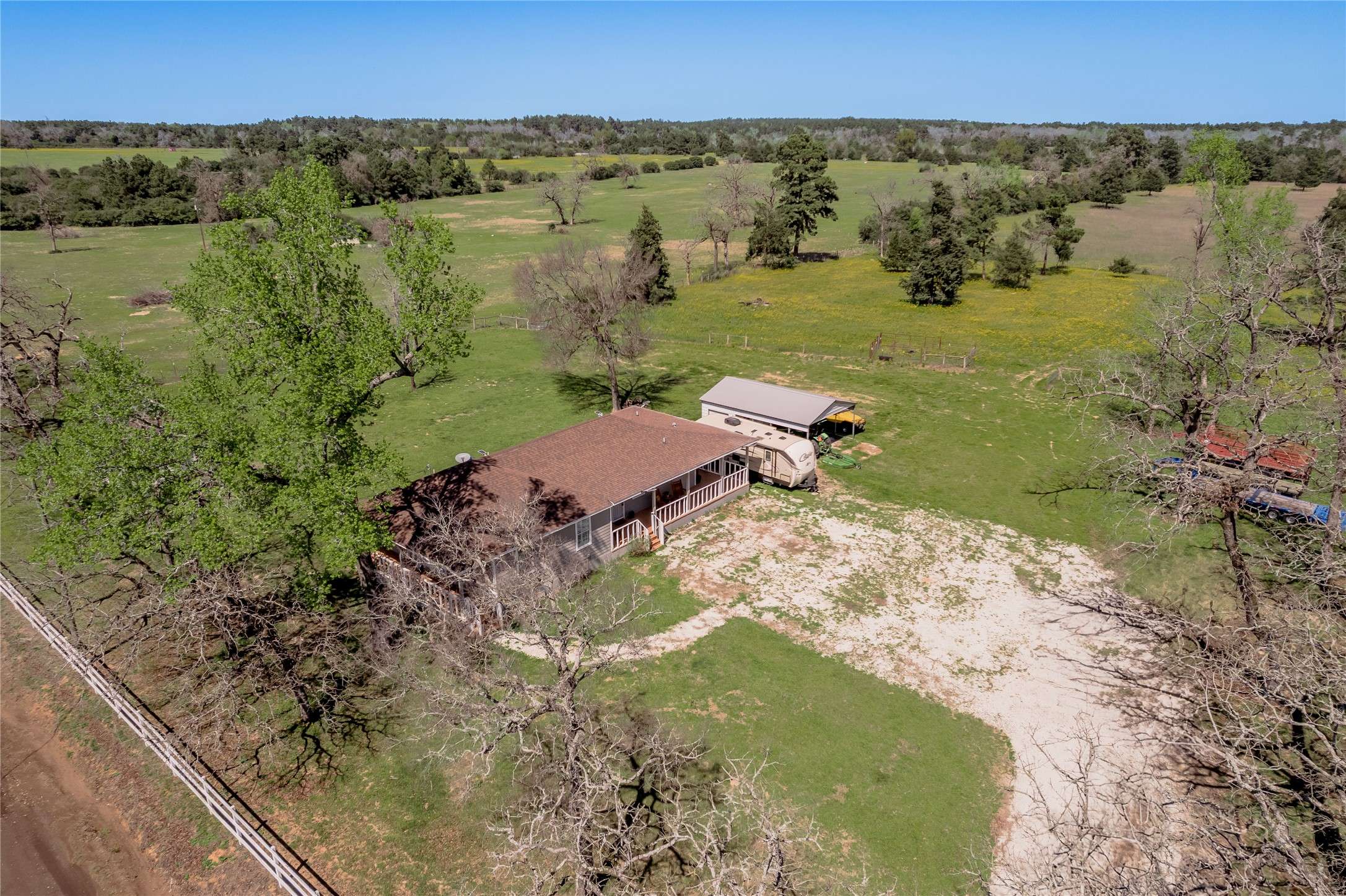 Centerville, TX 75833,3006 County Road 204