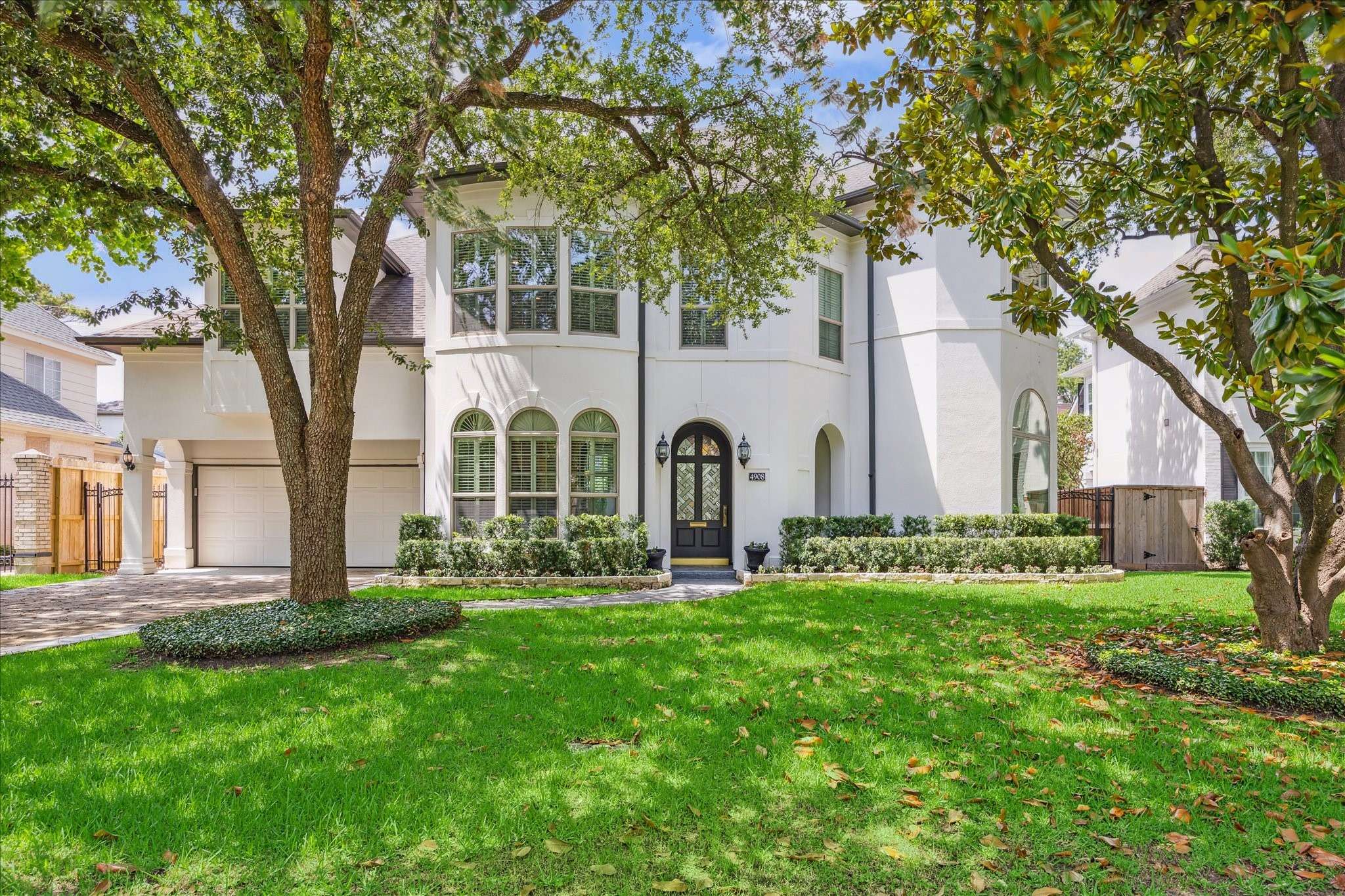 Bellaire, TX 77401,4908 Braeburn DR