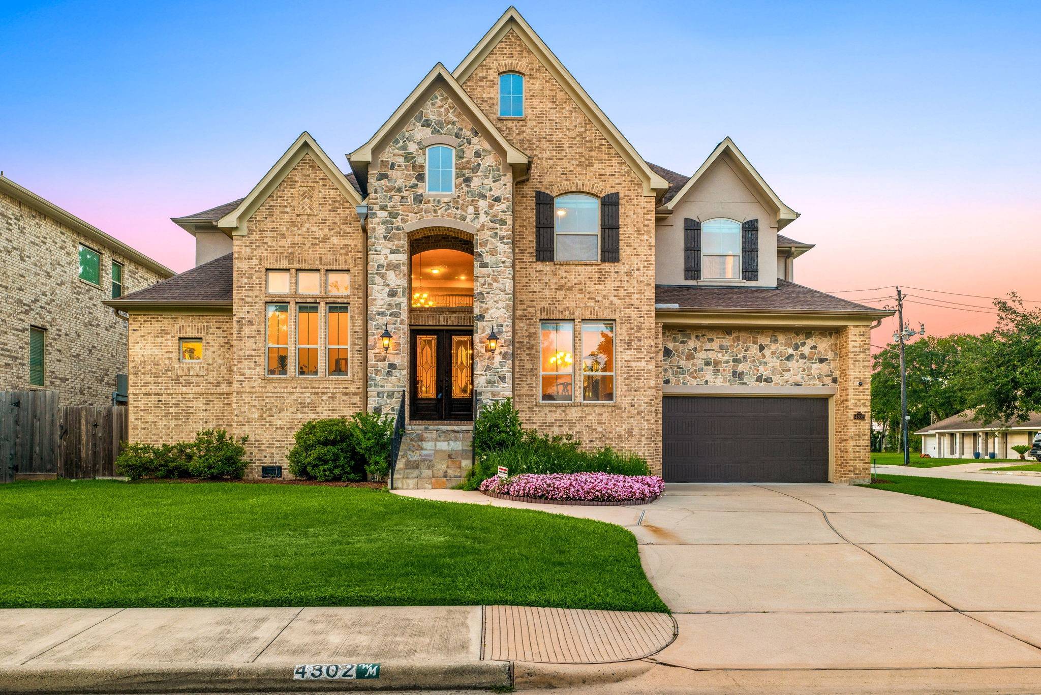 Houston, TX 77096,4302 Meyerwood DR