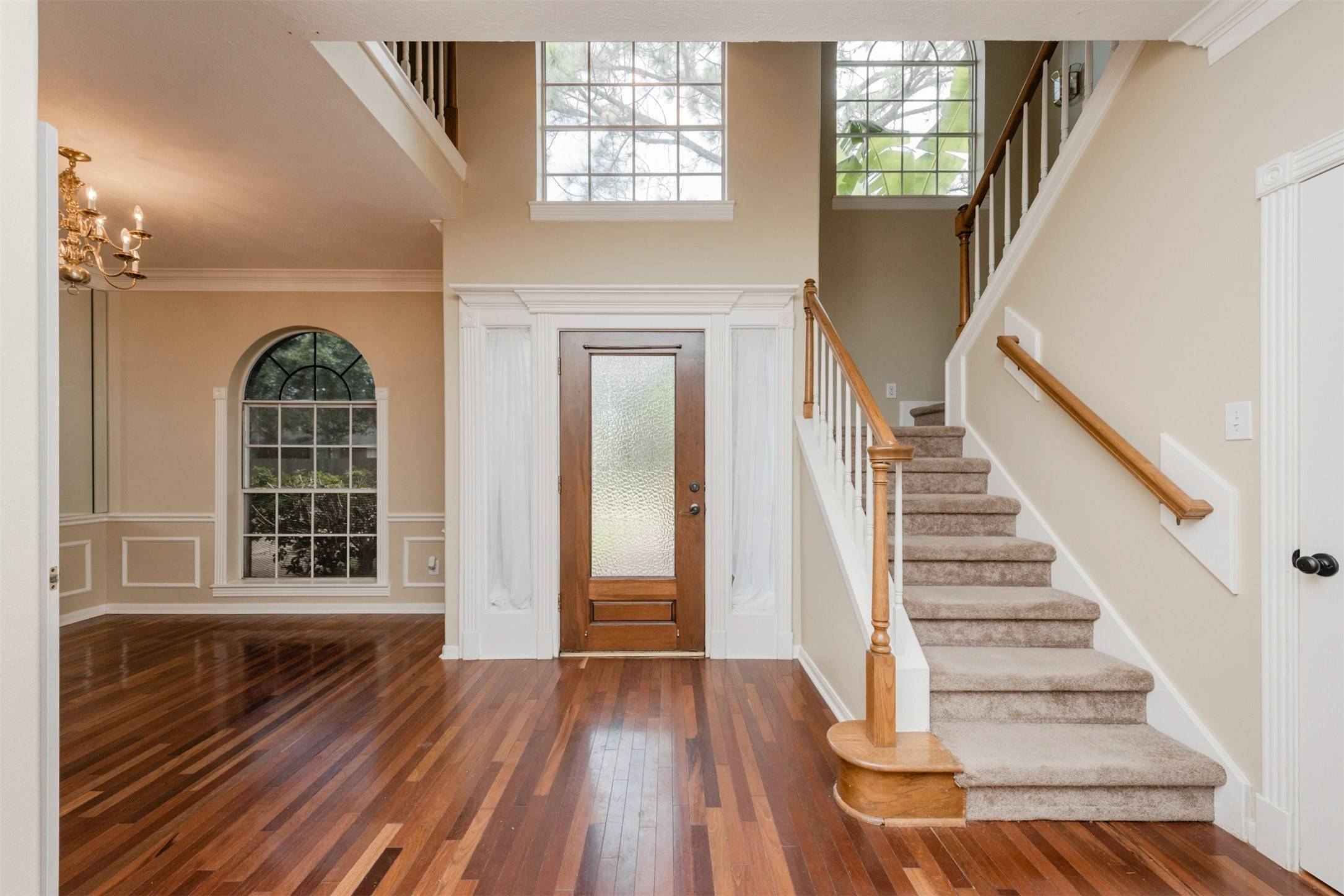 League City, TX 77573,215 SUNSET RIDGE