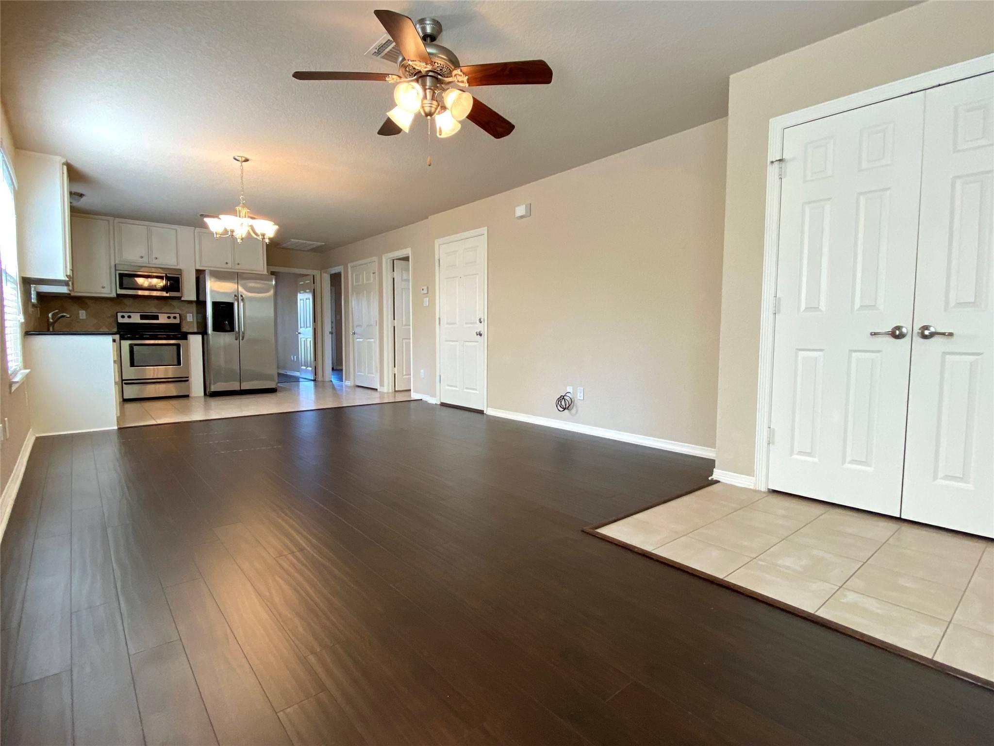 Conroe, TX 77356,1422 April Villas