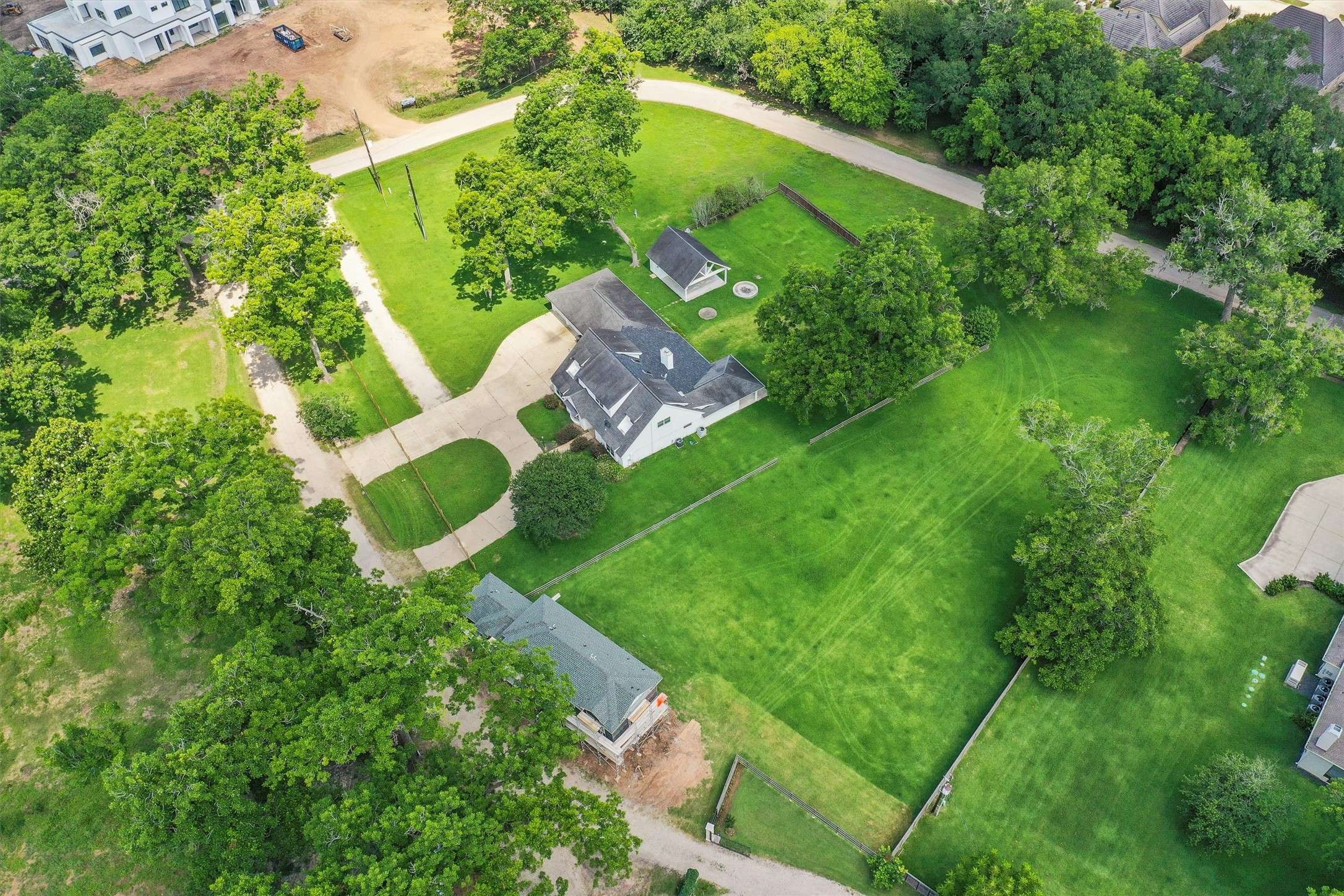 Sugar Land, TX 77479,5511 Greentree Drive DR