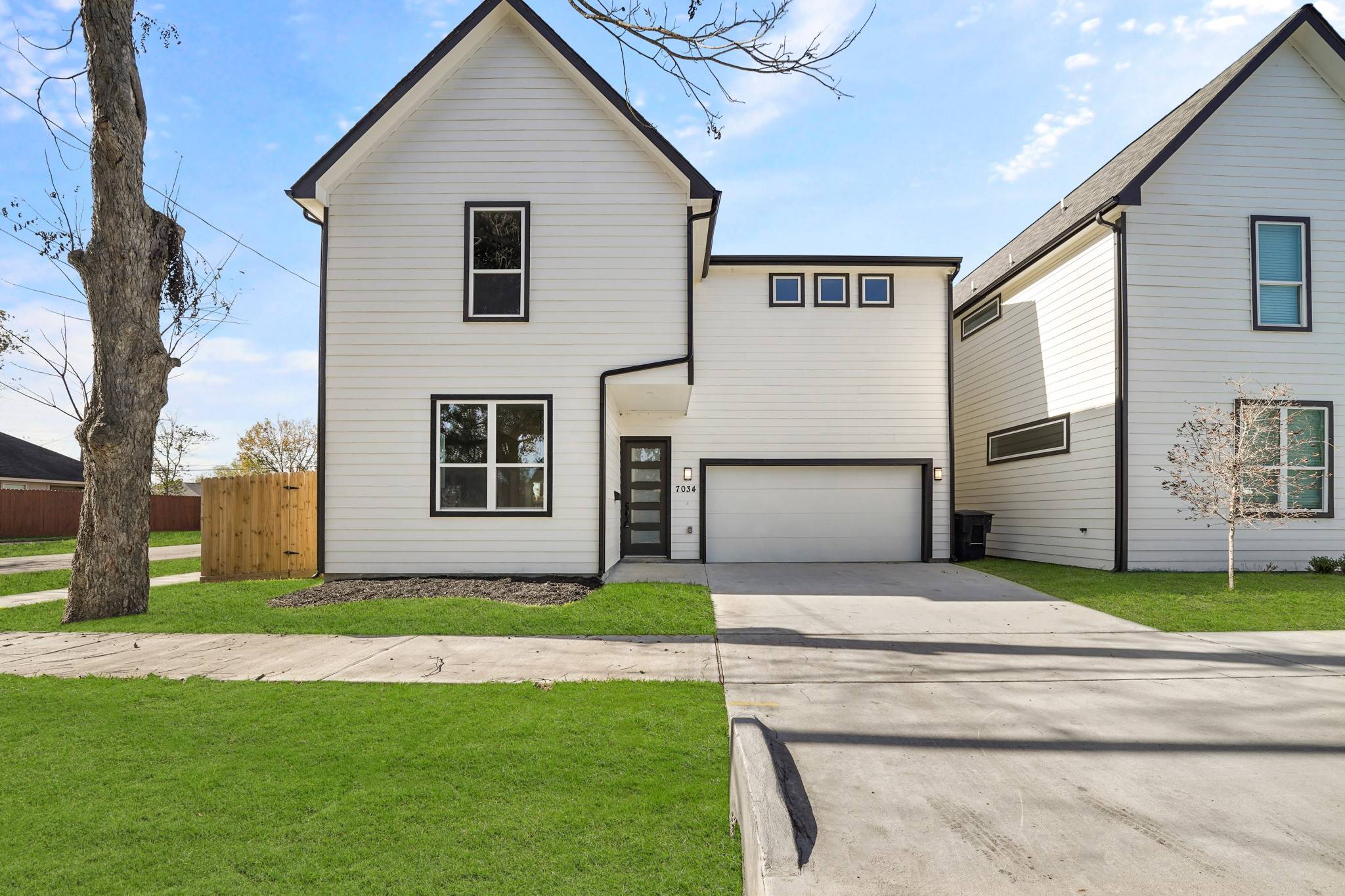 Houston, TX 77021,7034 England ST