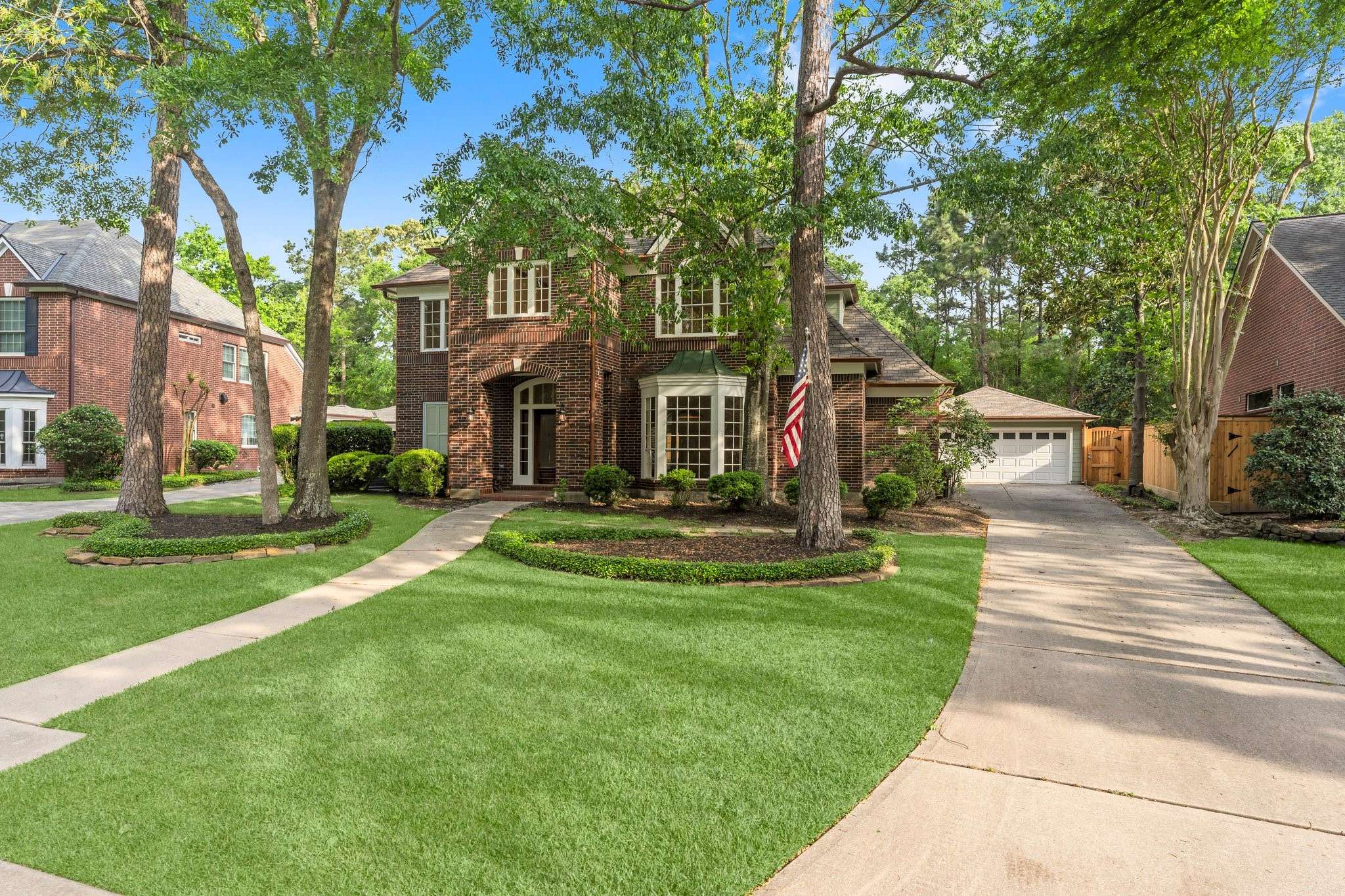 The Woodlands, TX 77381,106 N Floral Leaf CIR