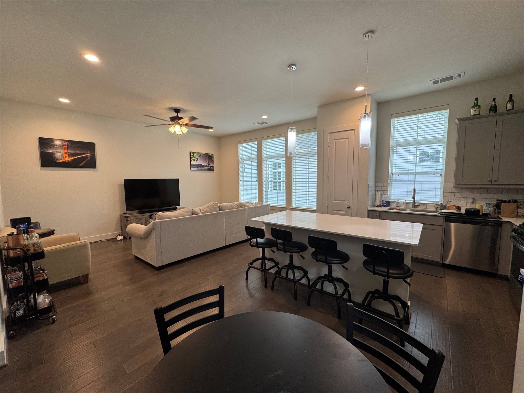 Houston, TX 77074,6031 Cypress ST