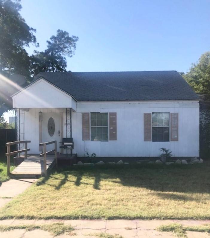 Vernon, TX 76384,3025 Texas ST