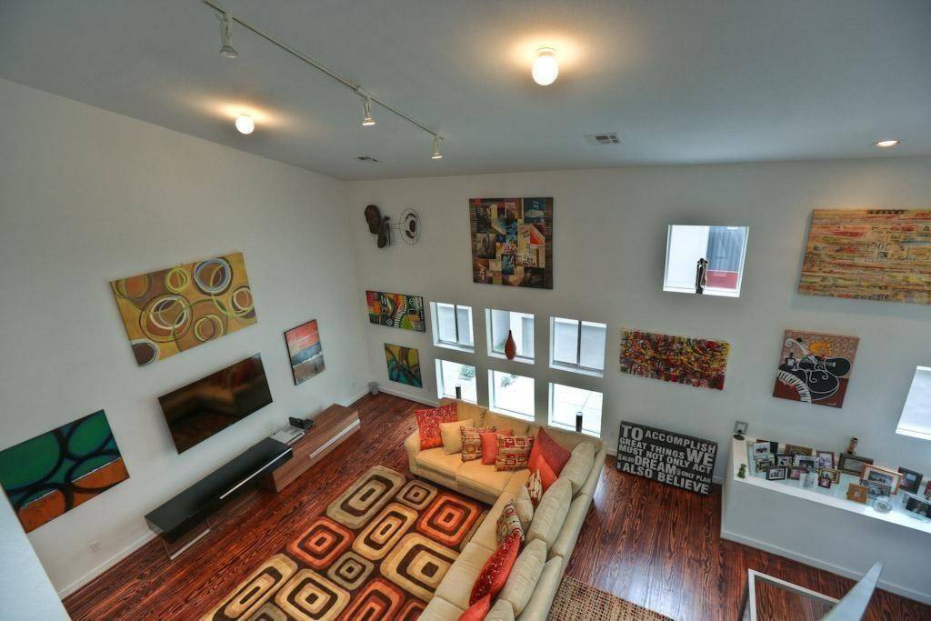 Houston, TX 77020,317 Sydnor ST