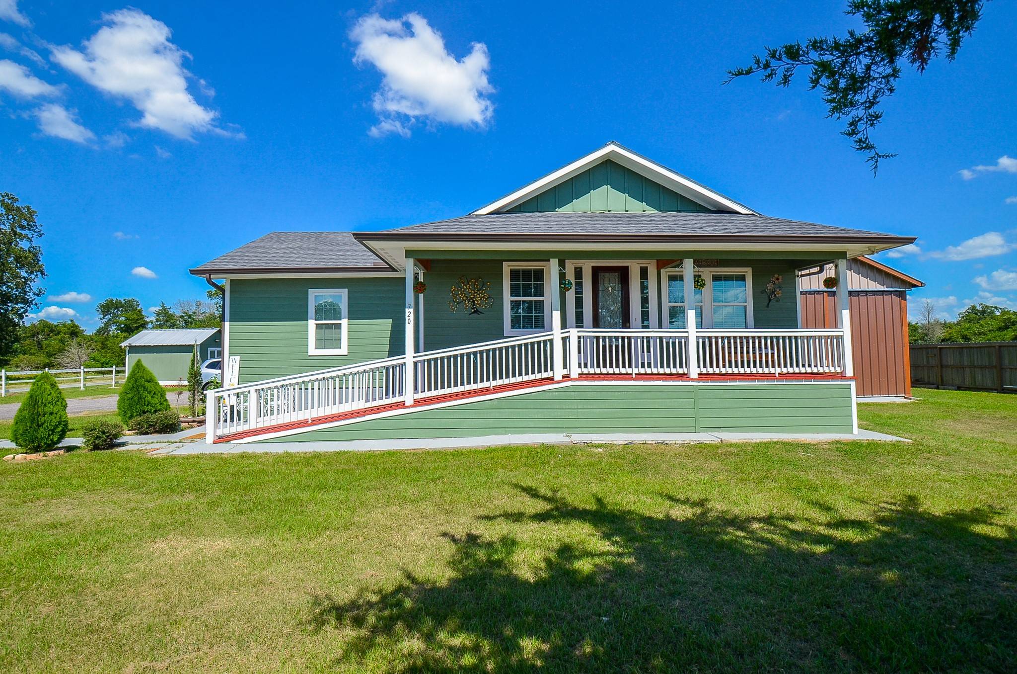 Hempstead, TX 77445,720 24th ST