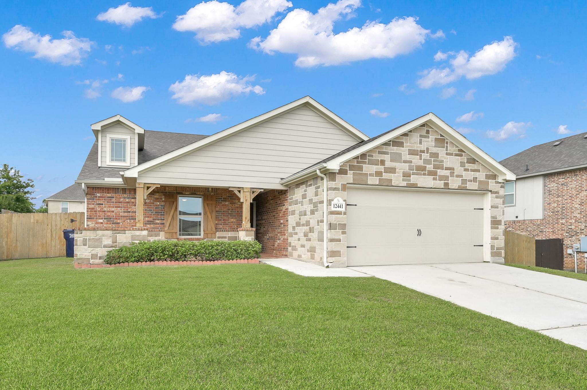 Willis, TX 77318,12441 Hackberry