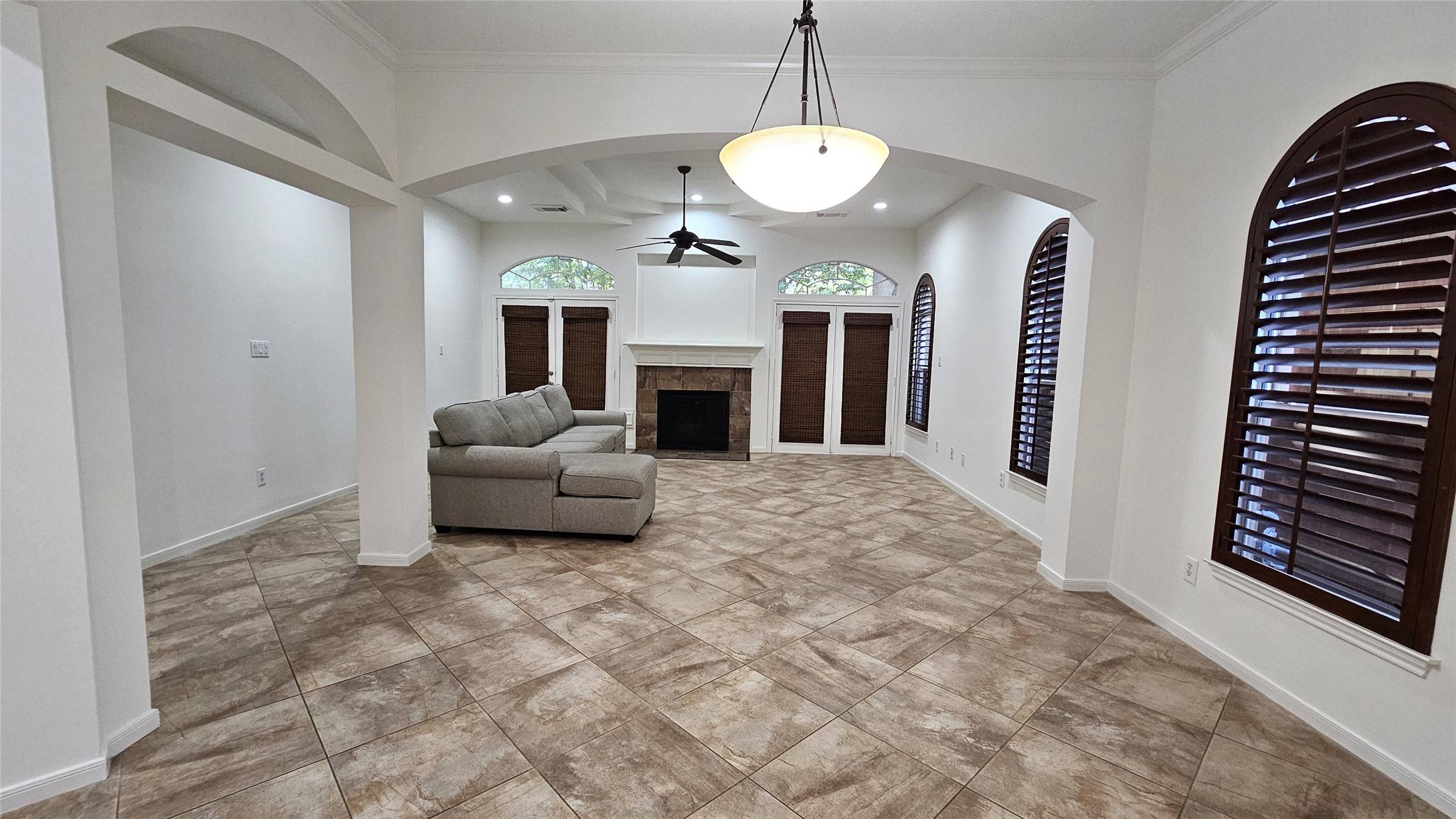 Houston, TX 77007,305 Reinicke ST