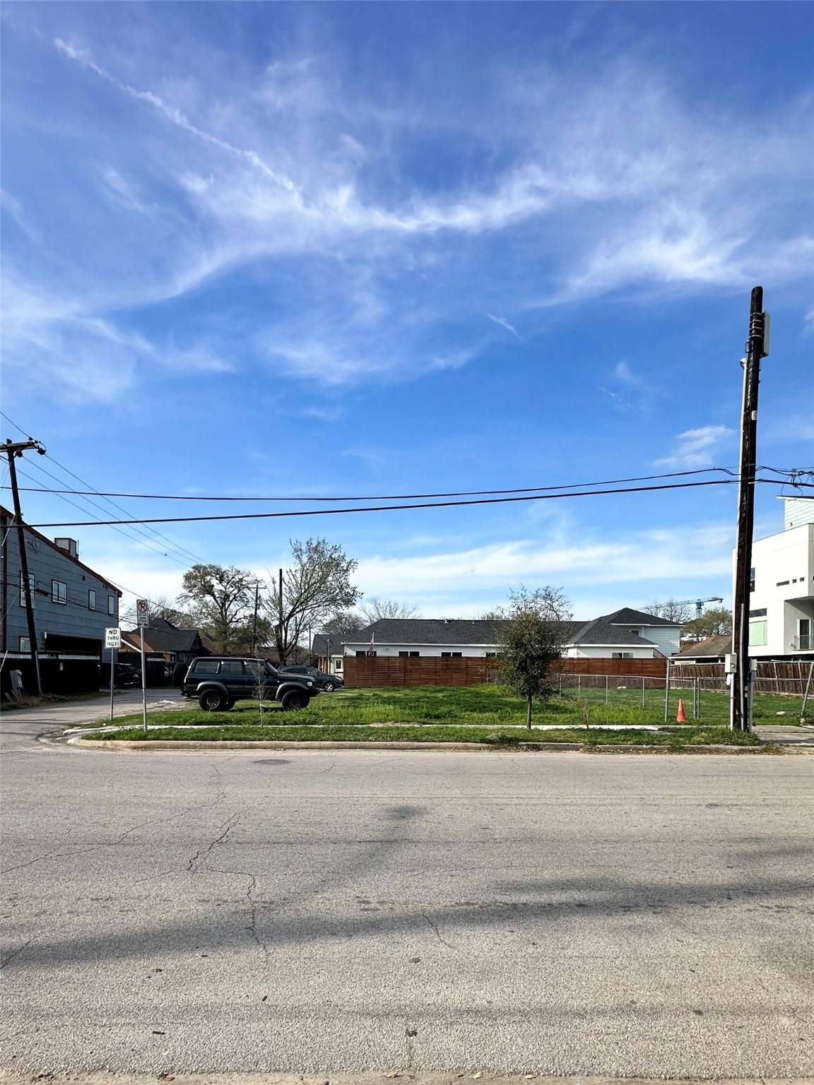 Houston, TX 77009,305 Quitman ST