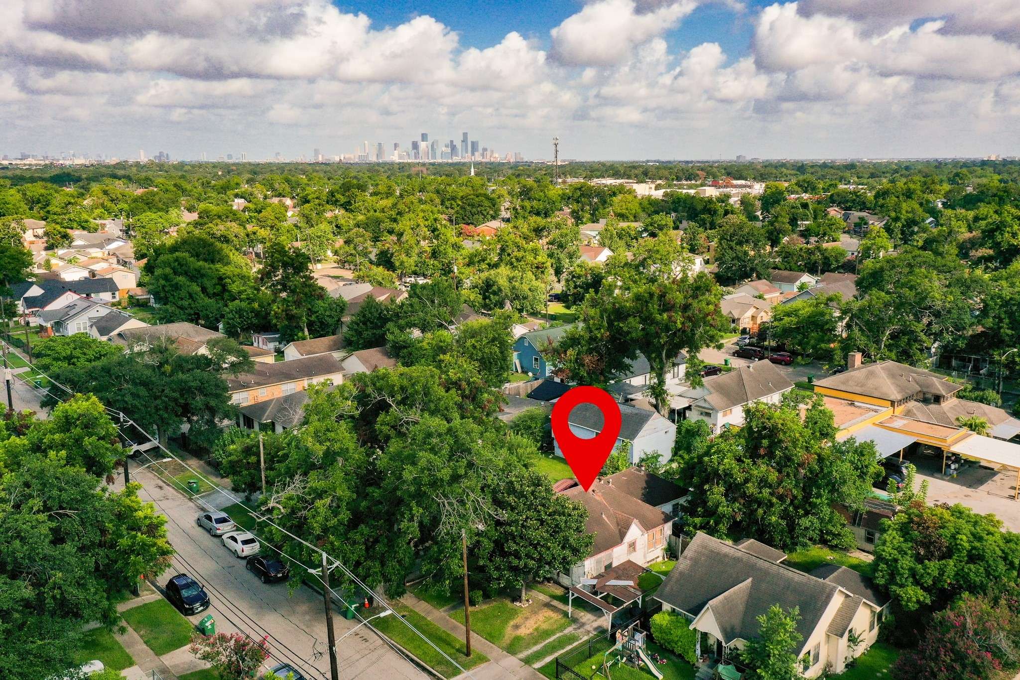 Houston, TX 77087,7147 Hemlock ST