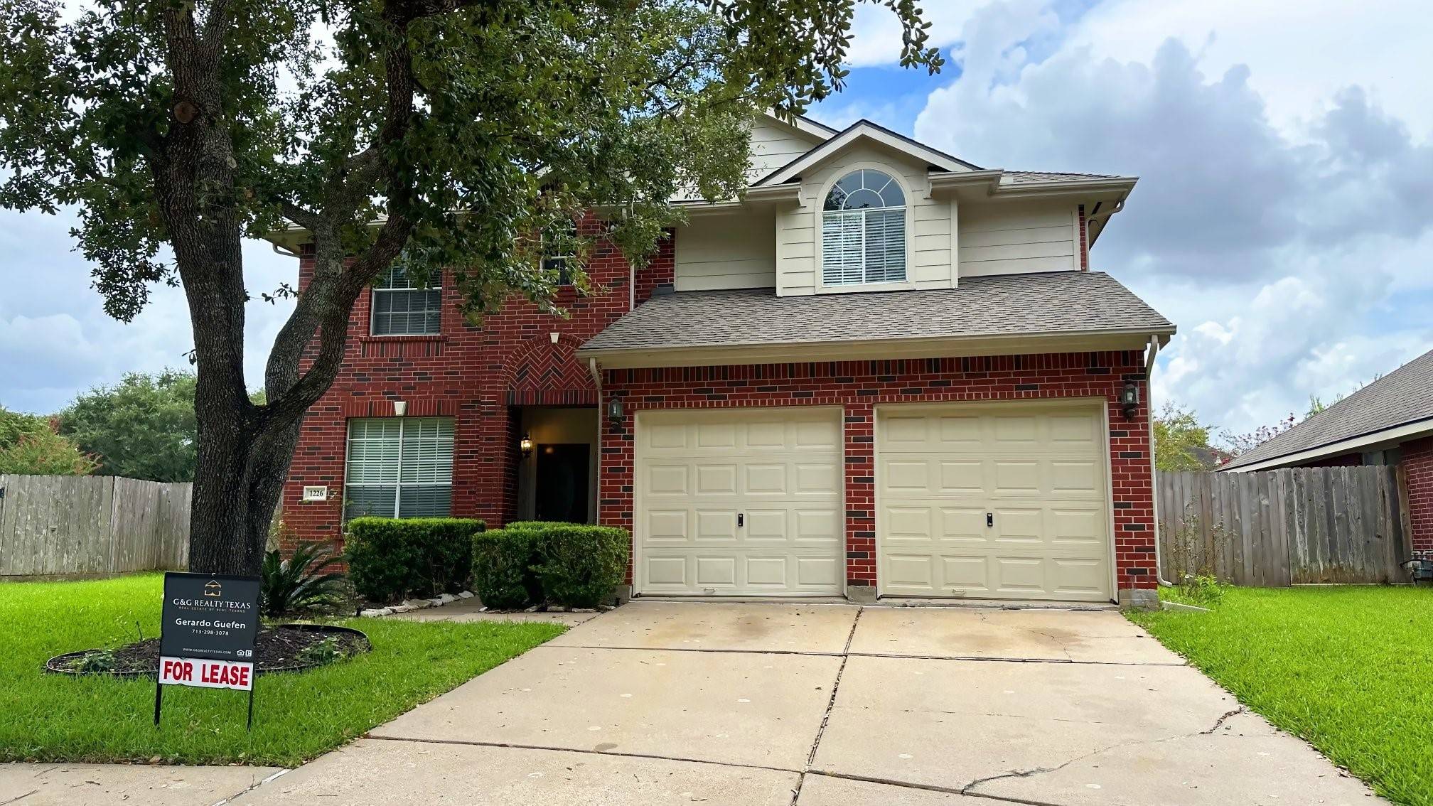 Sugar Land, TX 77479,1226 Foxland Chase ST
