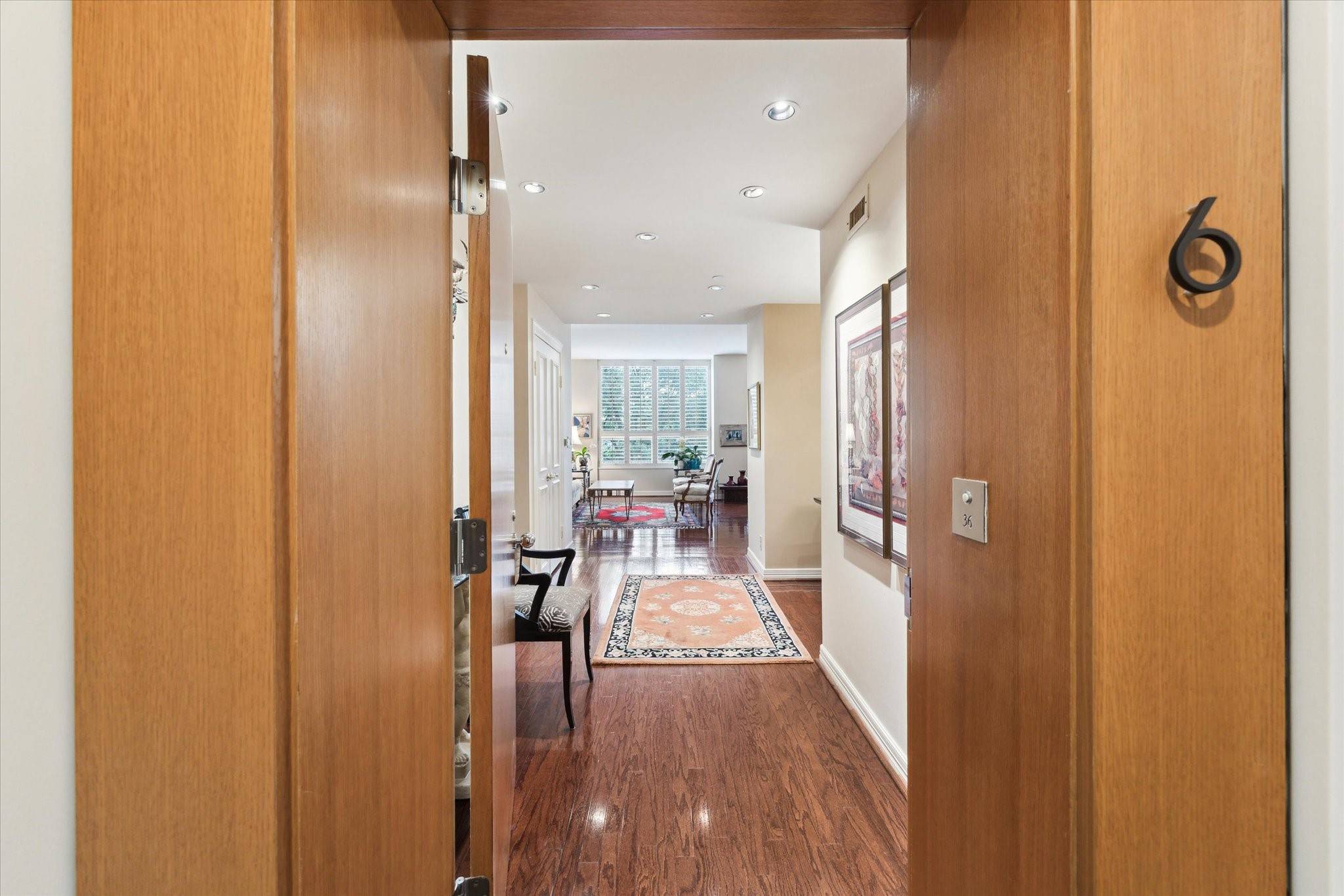 Houston, TX 77056,5110 San Felipe ST #36/37W