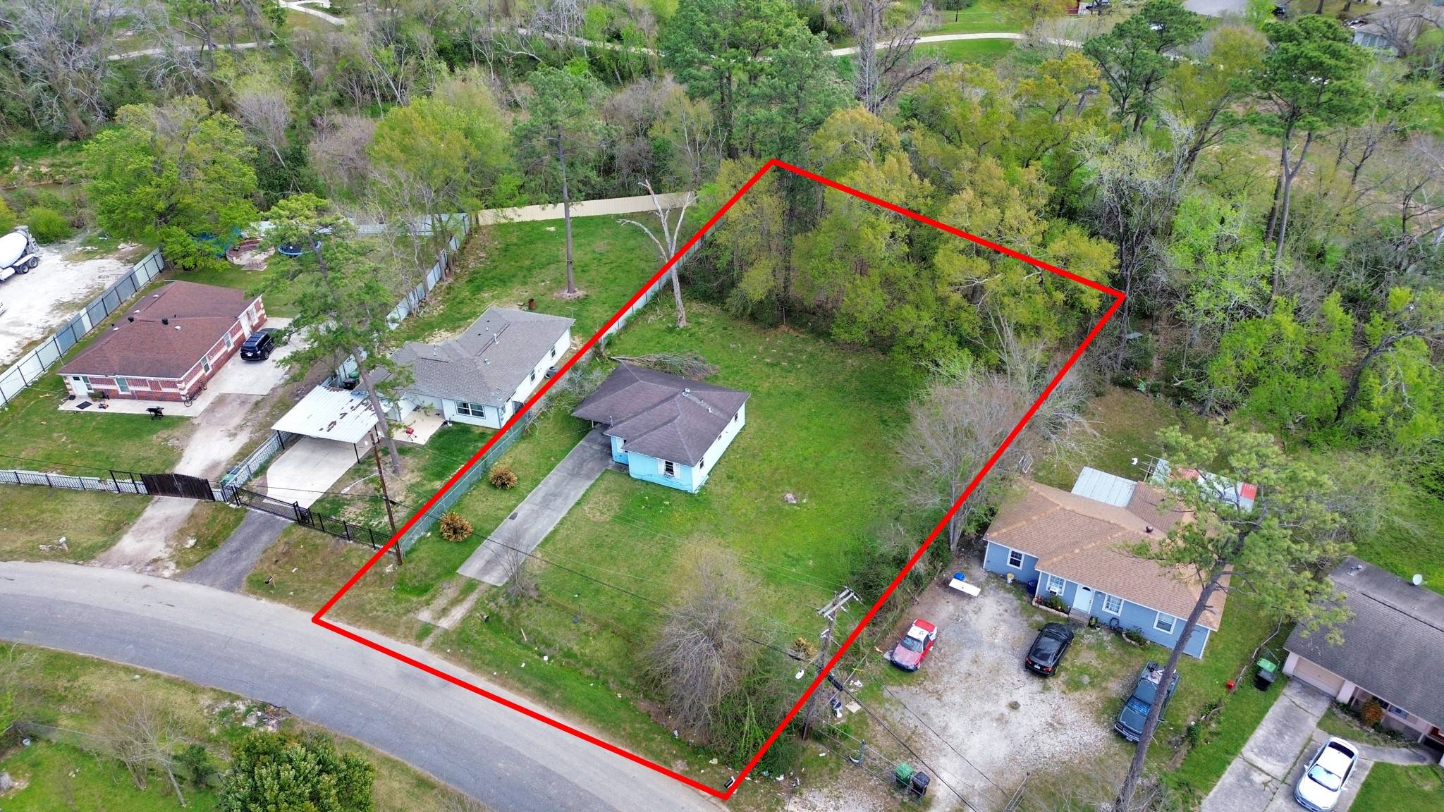 Houston, TX 77028,8181 Count ST