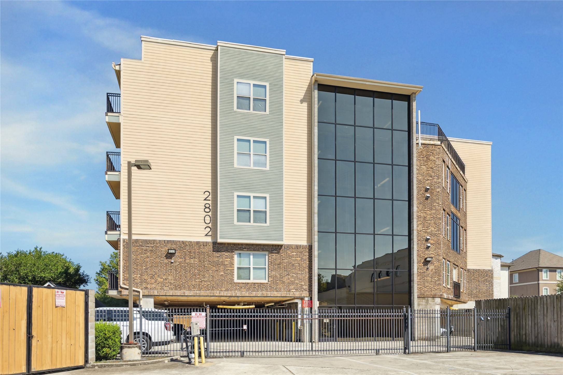 Houston, TX 77009,2802 Morrison ST #210