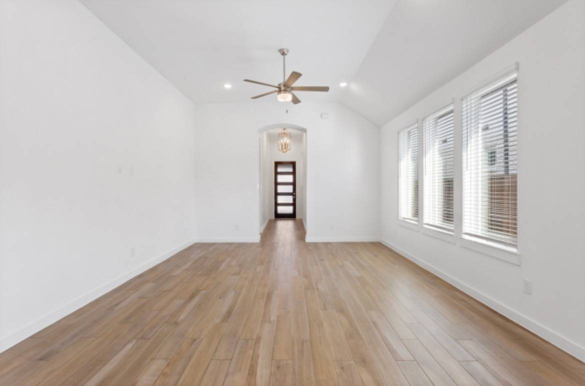 Iowa Colony, TX 77583,10227 Van Gogh CT