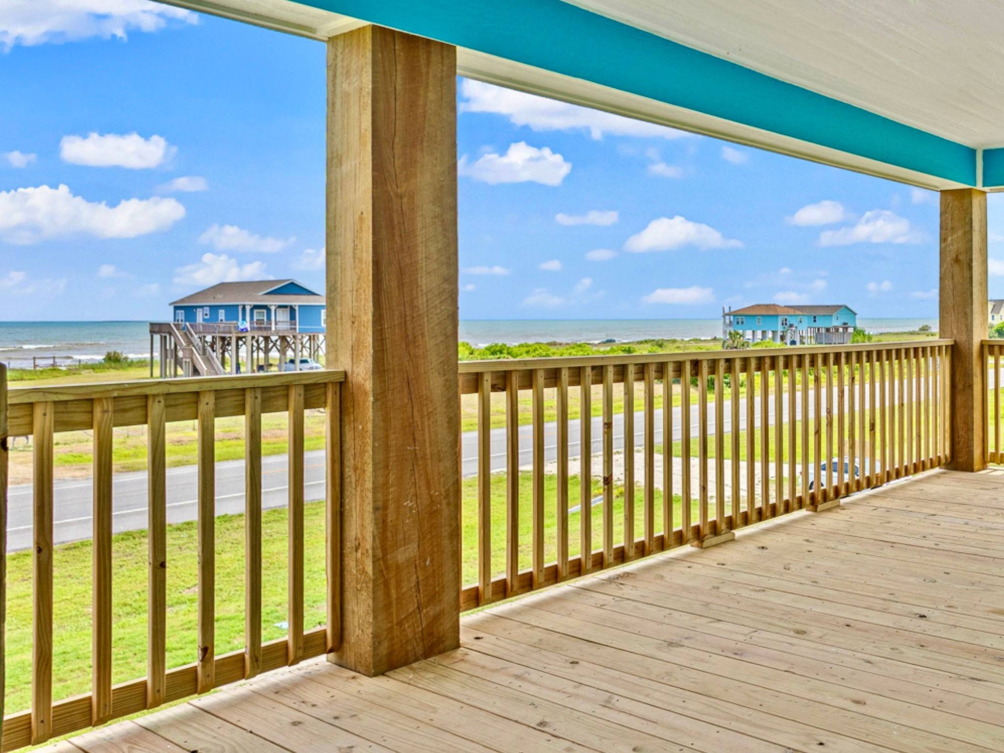 Gilchrist, TX 77617,1395 Highway 87